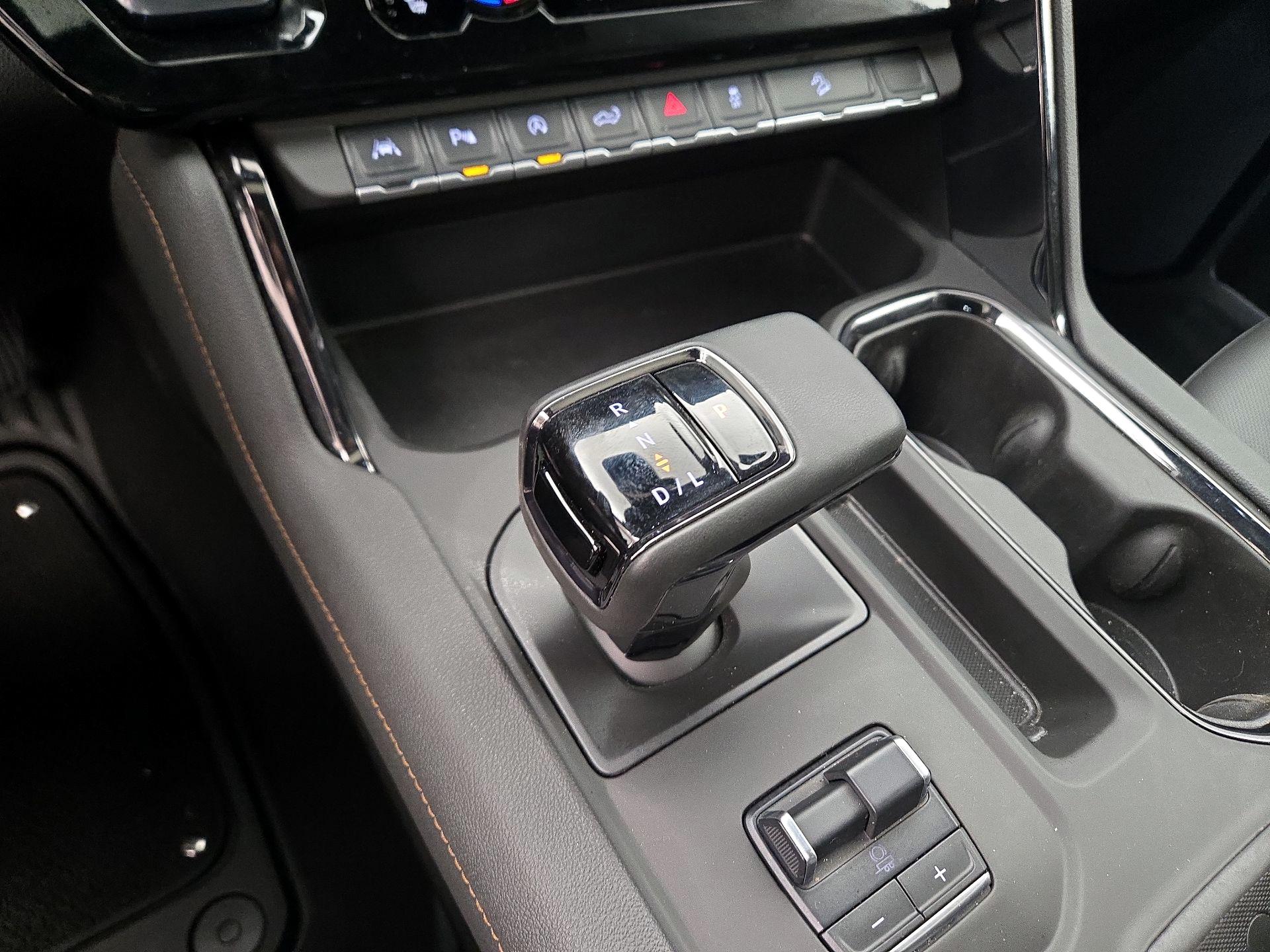 Thumbnail: 2025 GMC Sierra 1500 - 17