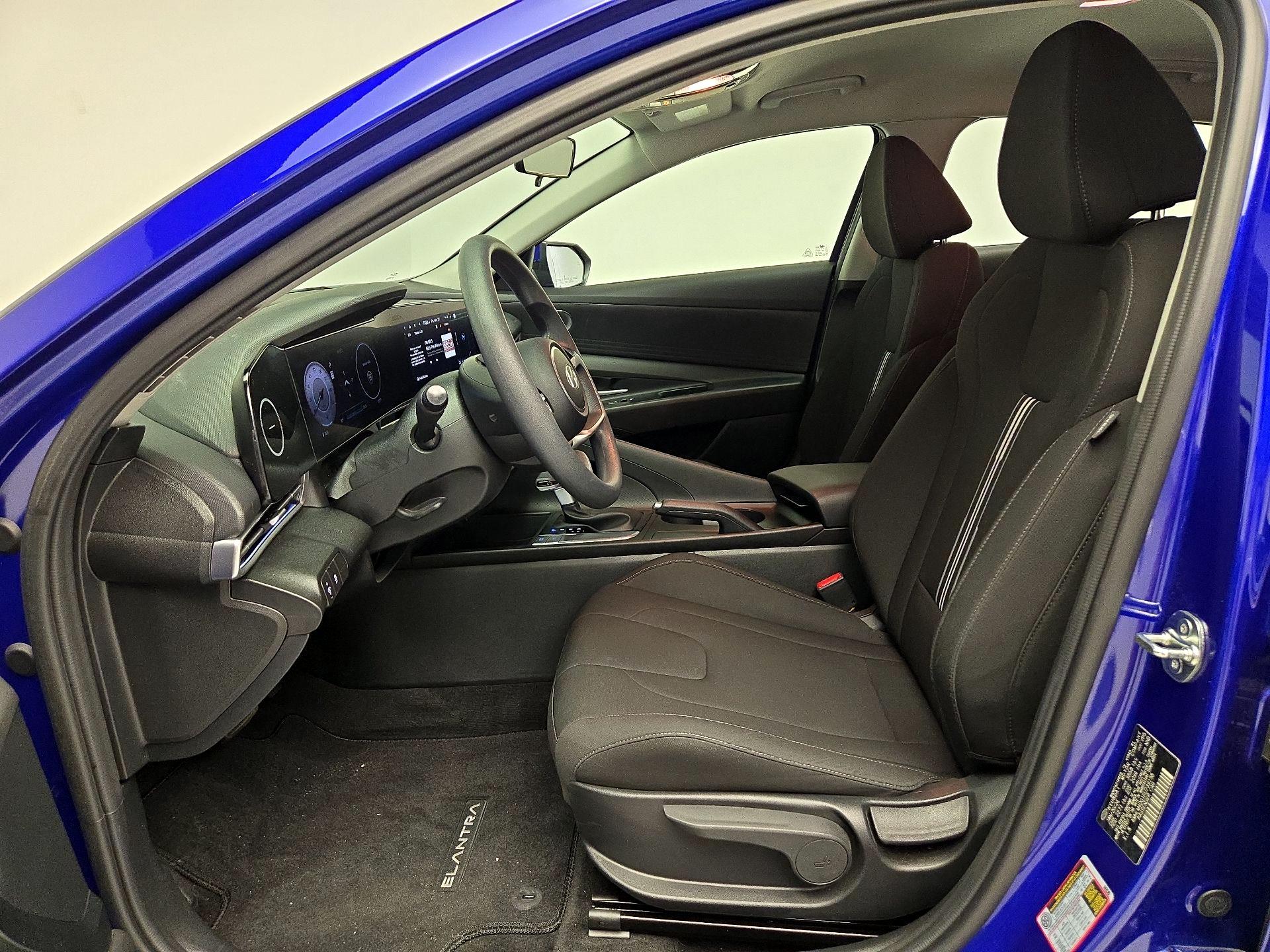 Thumbnail: 2024 Hyundai Elantra - 11