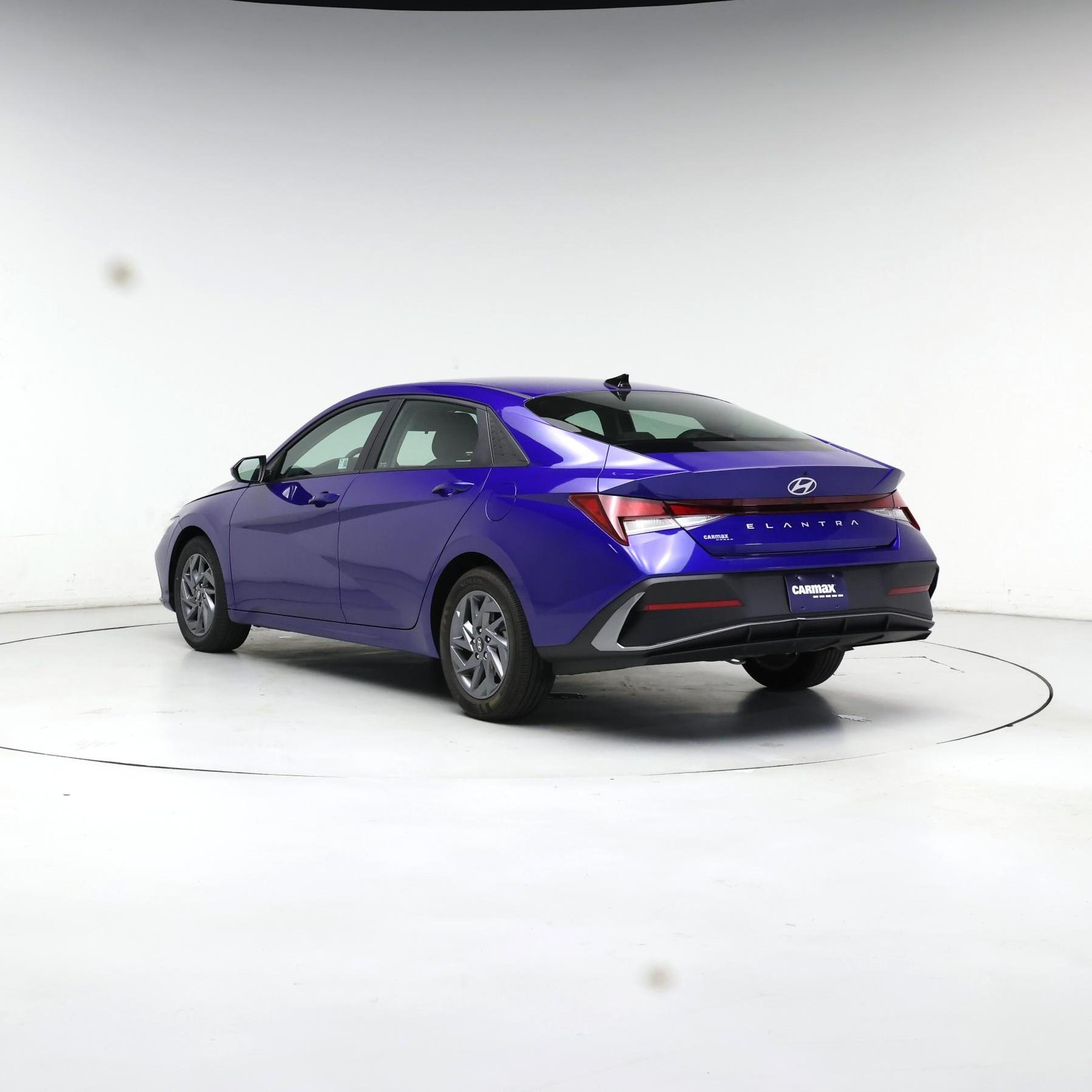 Thumbnail: 2024 Hyundai Elantra - 2