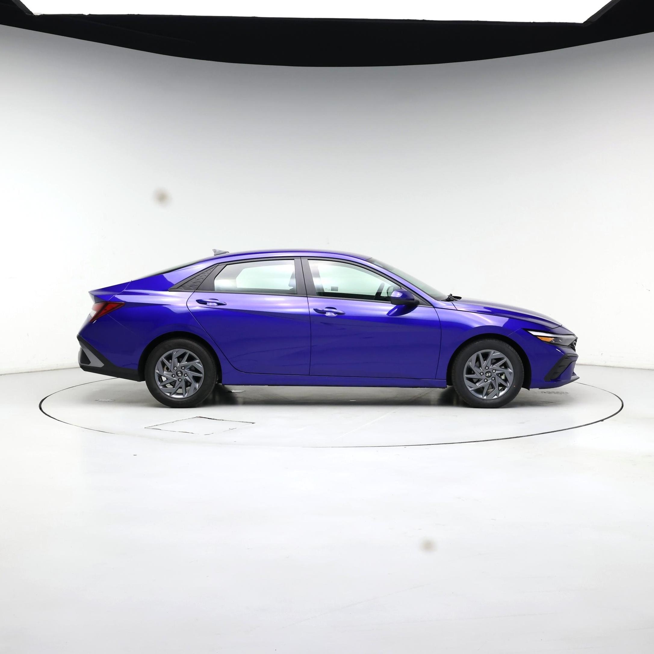 Thumbnail: 2024 Hyundai Elantra - 7