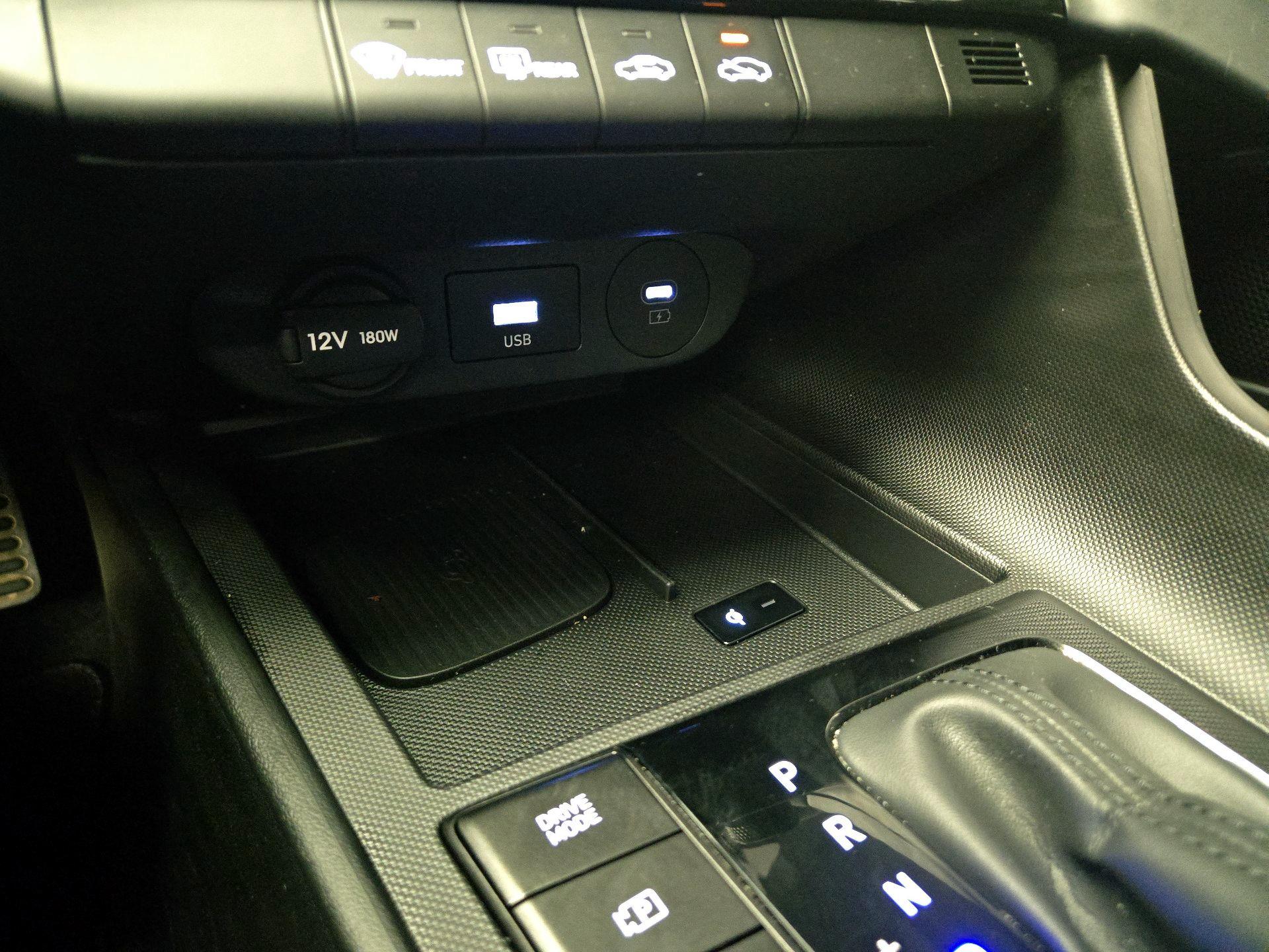 Thumbnail: 2025 Hyundai Elantra - 18