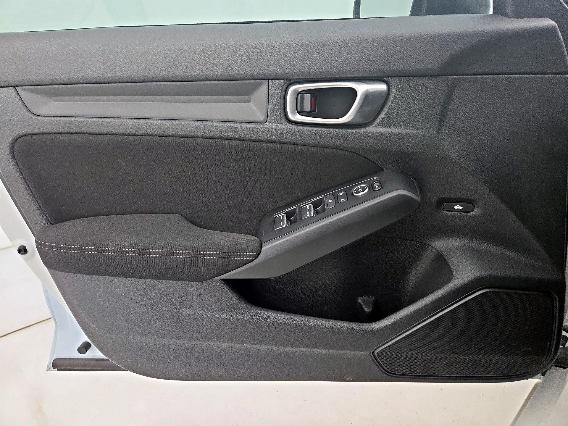 Thumbnail: 2024 Honda Civic - 12