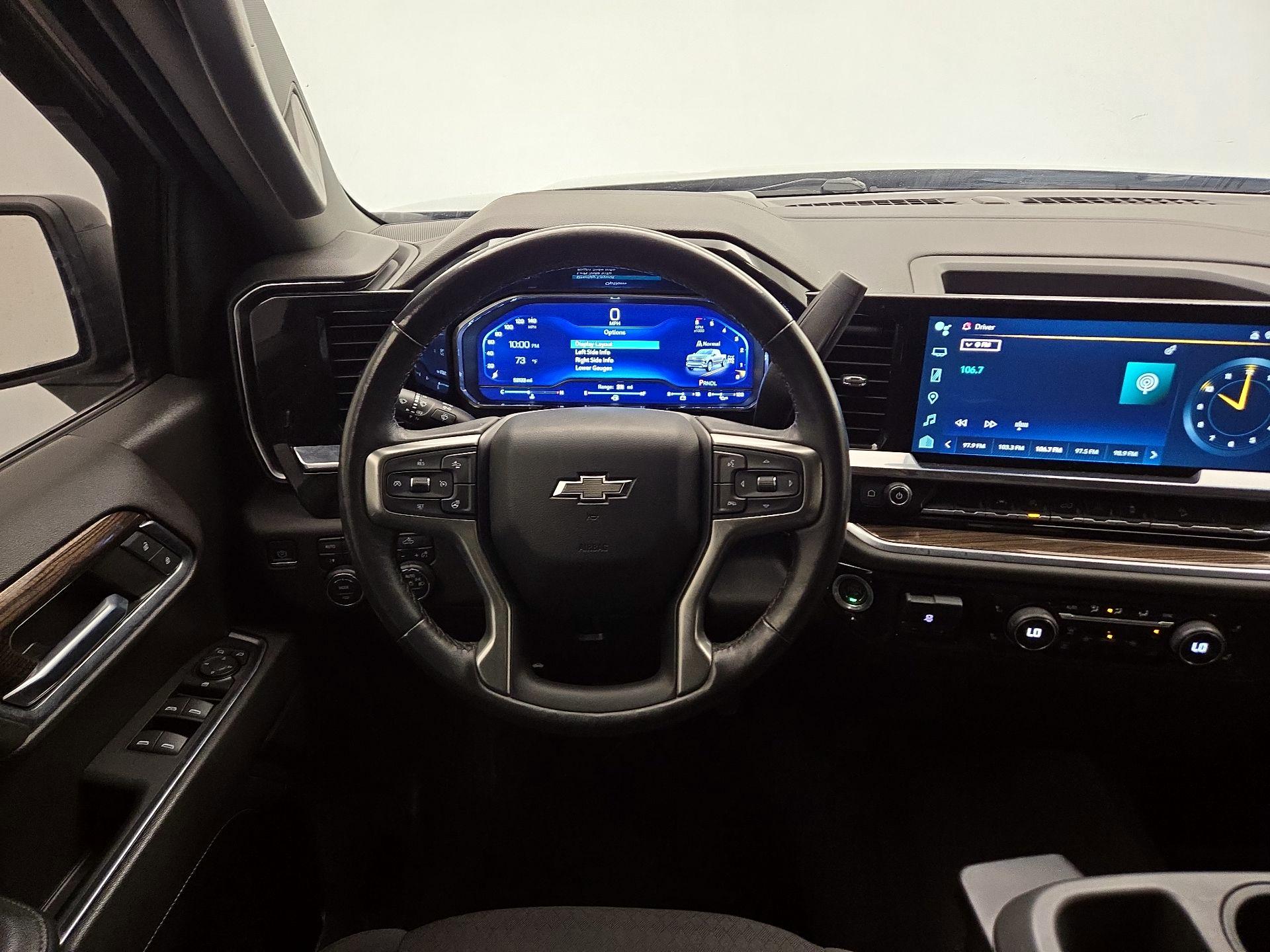 Thumbnail: 2022 Chevrolet Silverado 1500 - 10