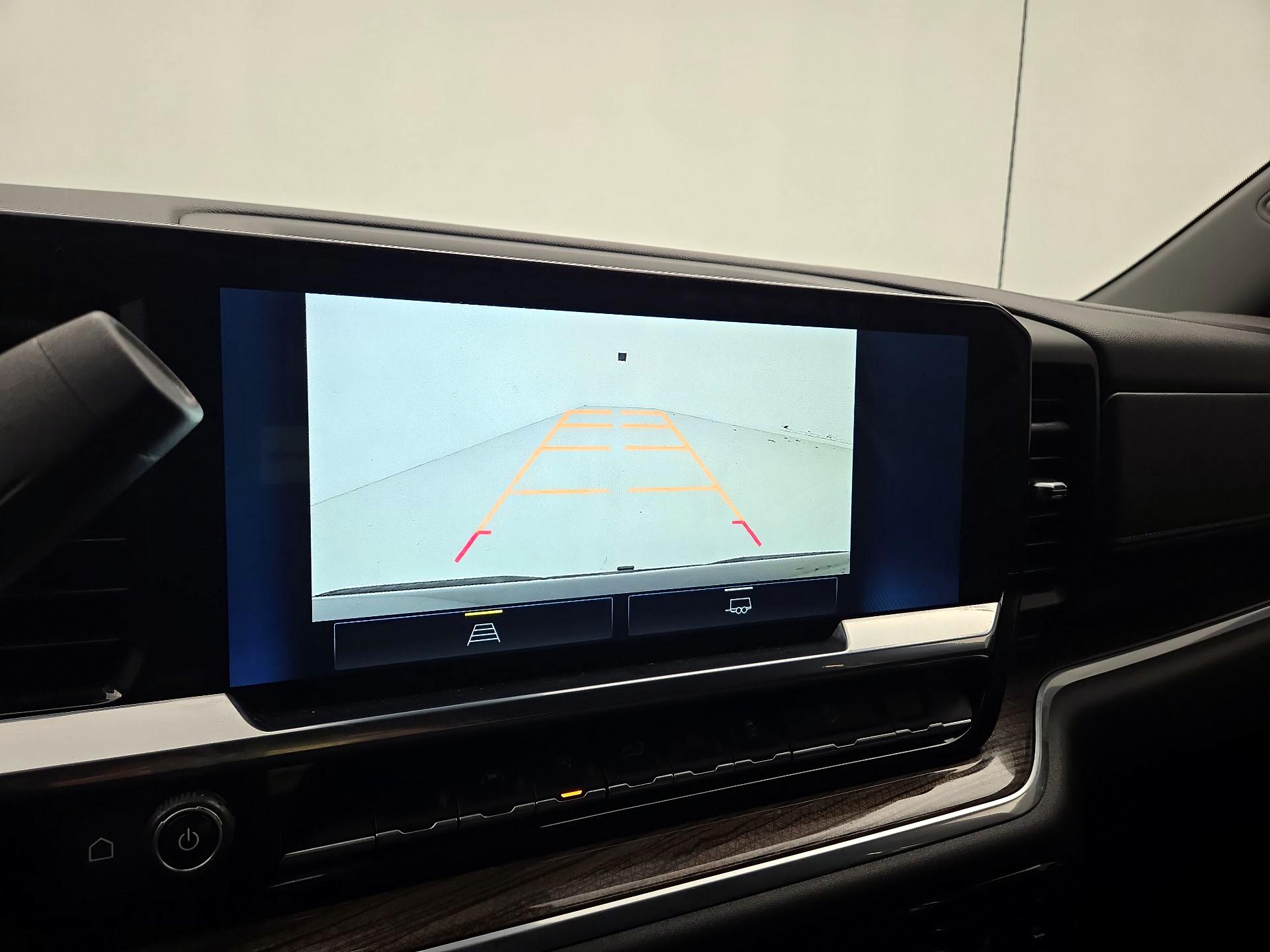 Thumbnail: 2022 Chevrolet Silverado 1500 - 14