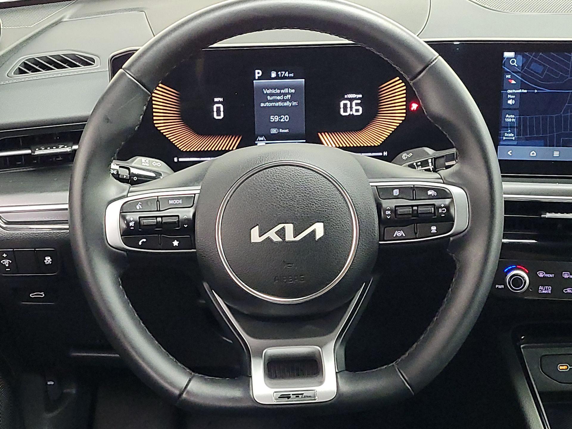Thumbnail: 2025 Kia K5 - 10