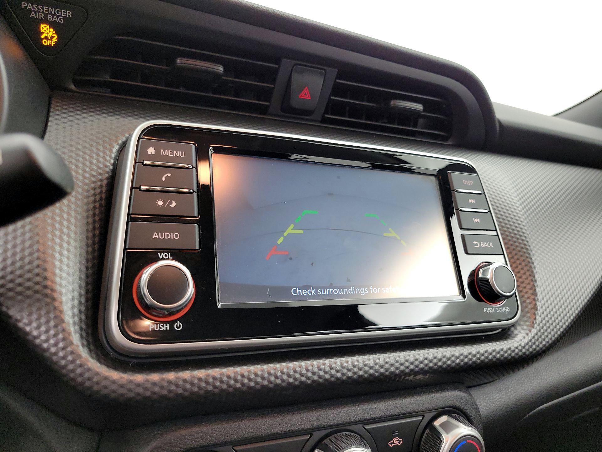 Thumbnail: 2020 Nissan Kicks - 14