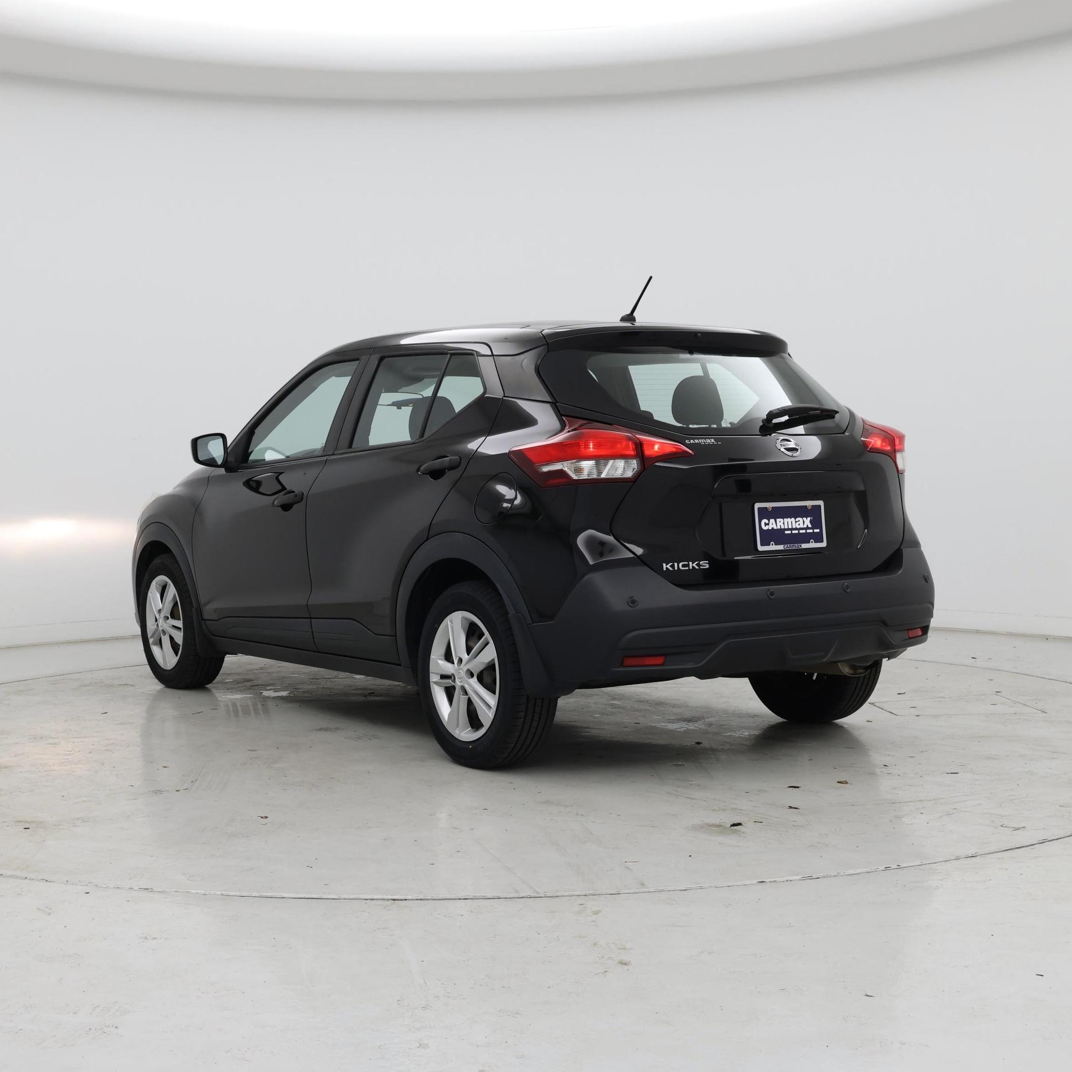 Thumbnail: 2020 Nissan Kicks - 2