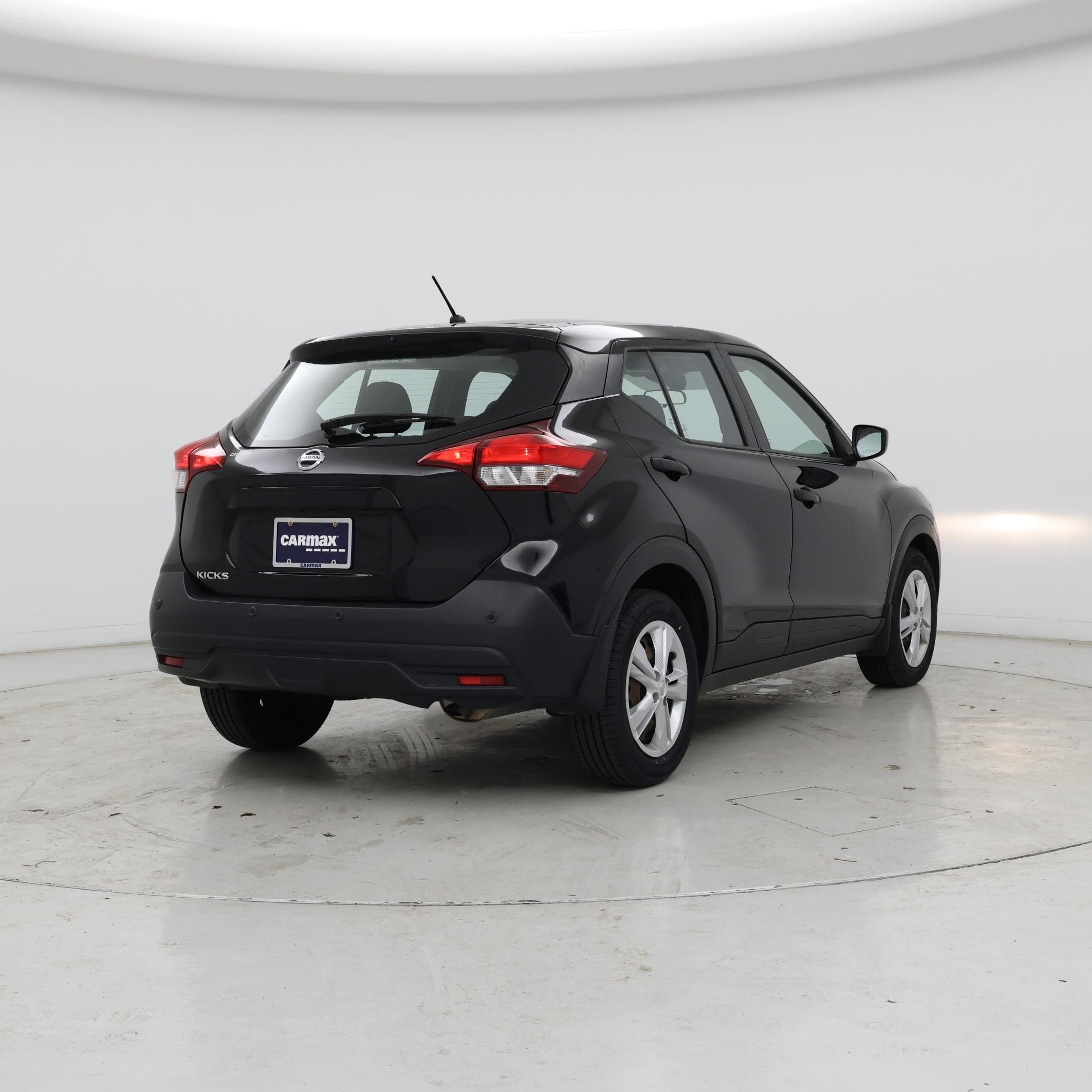 Thumbnail: 2020 Nissan Kicks - 8