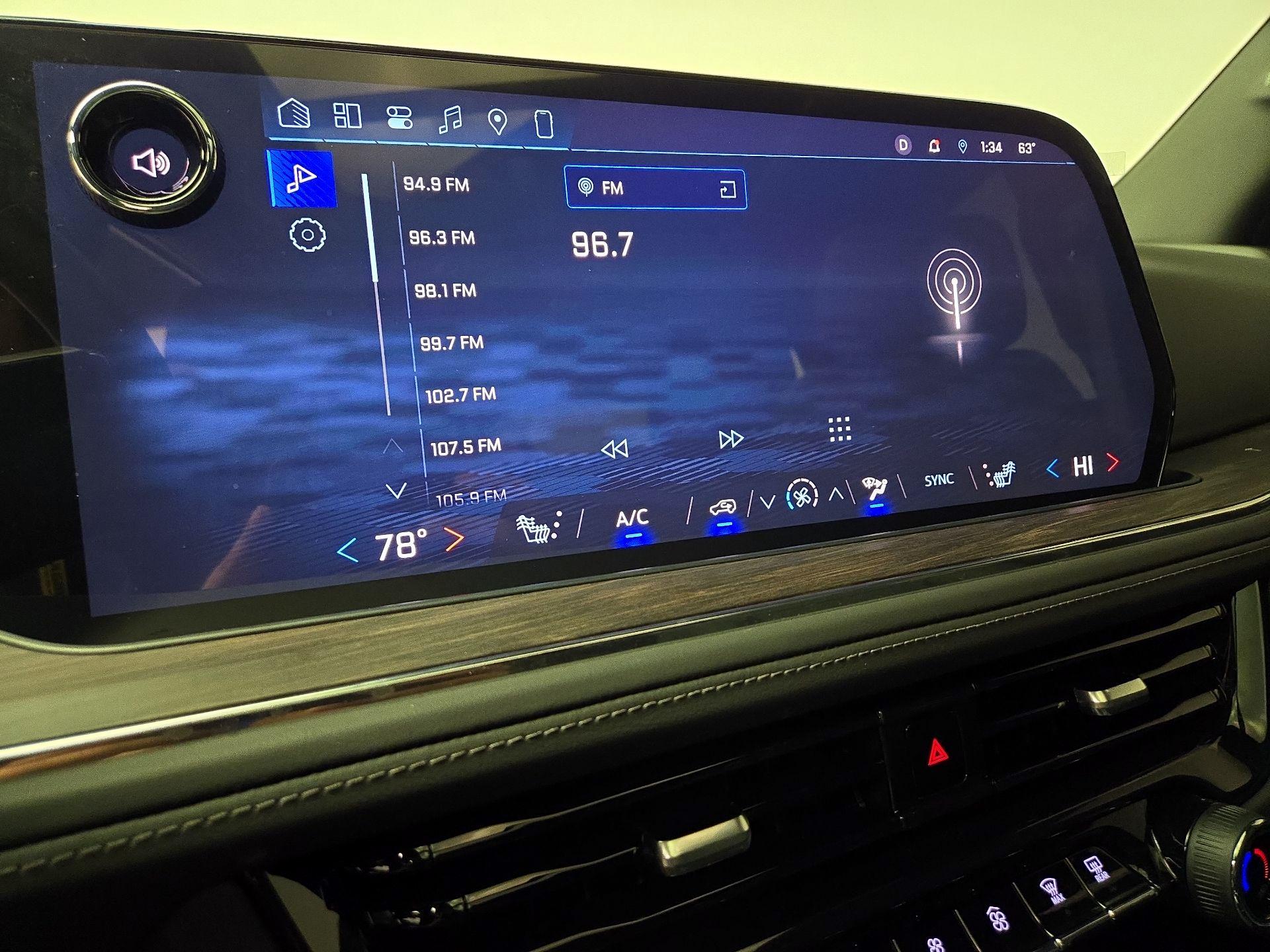 Thumbnail: 2025 Chevrolet Tahoe - 16