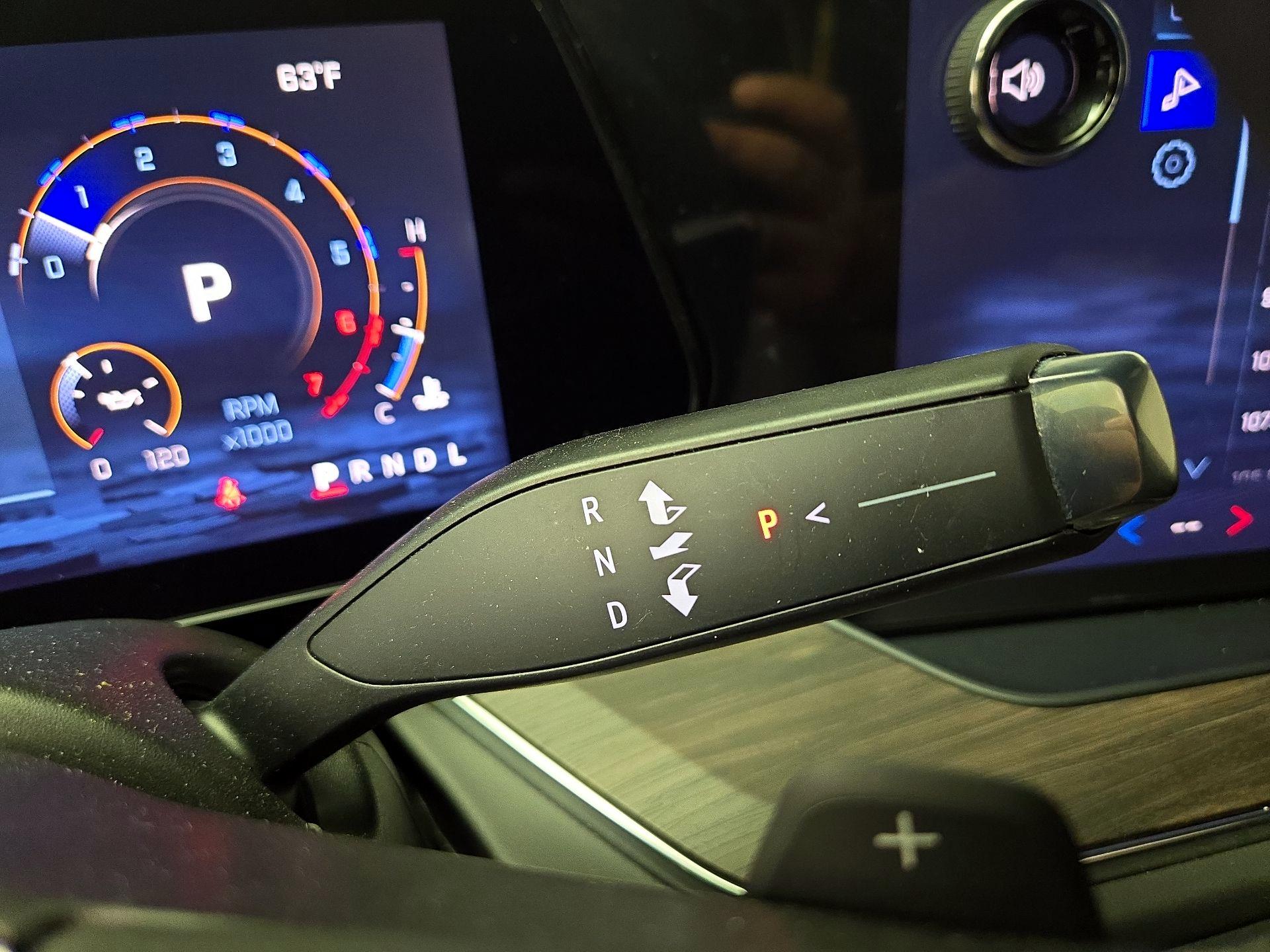 Thumbnail: 2025 Chevrolet Tahoe - 18