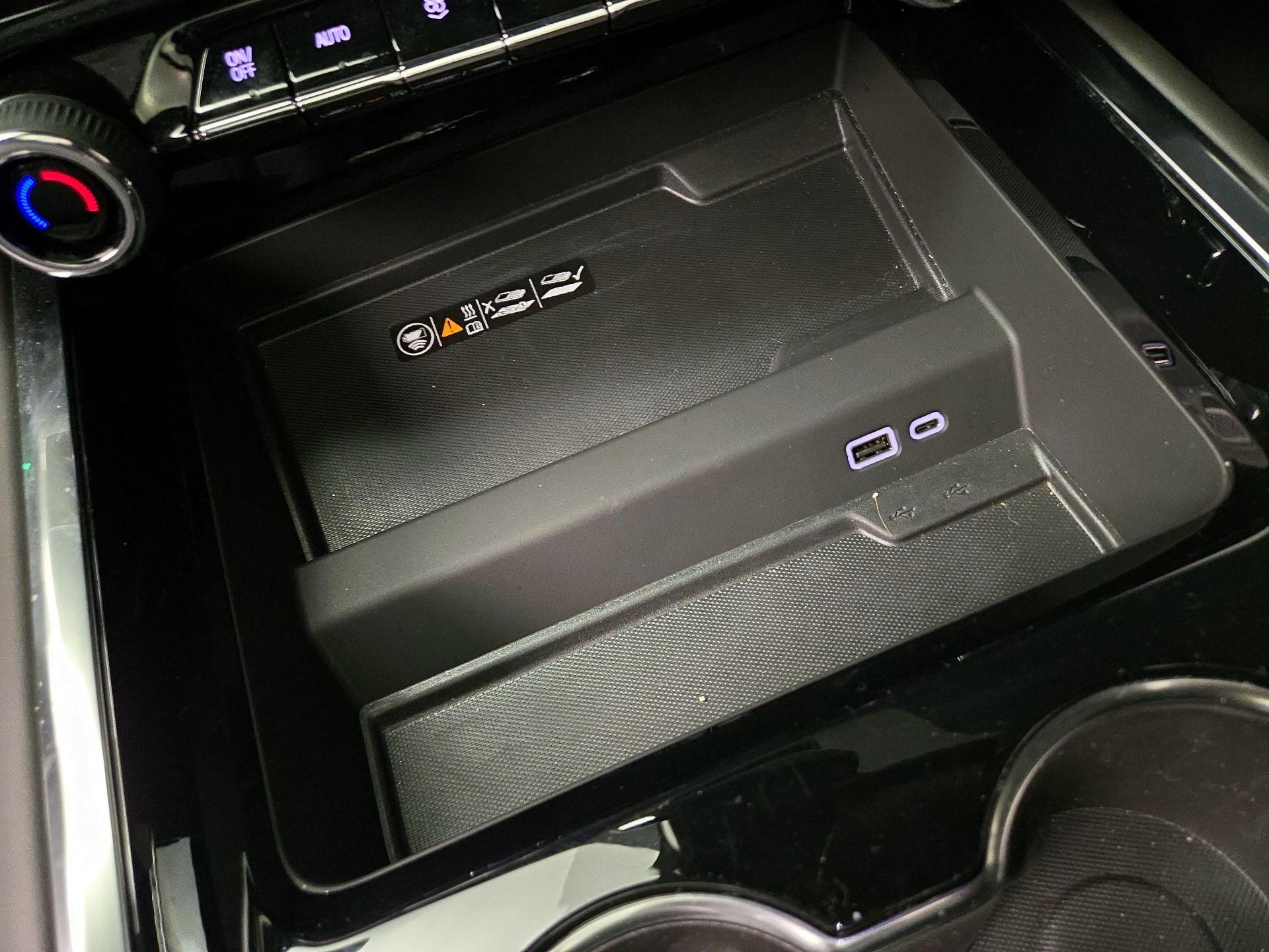 Thumbnail: 2025 Chevrolet Tahoe - 19