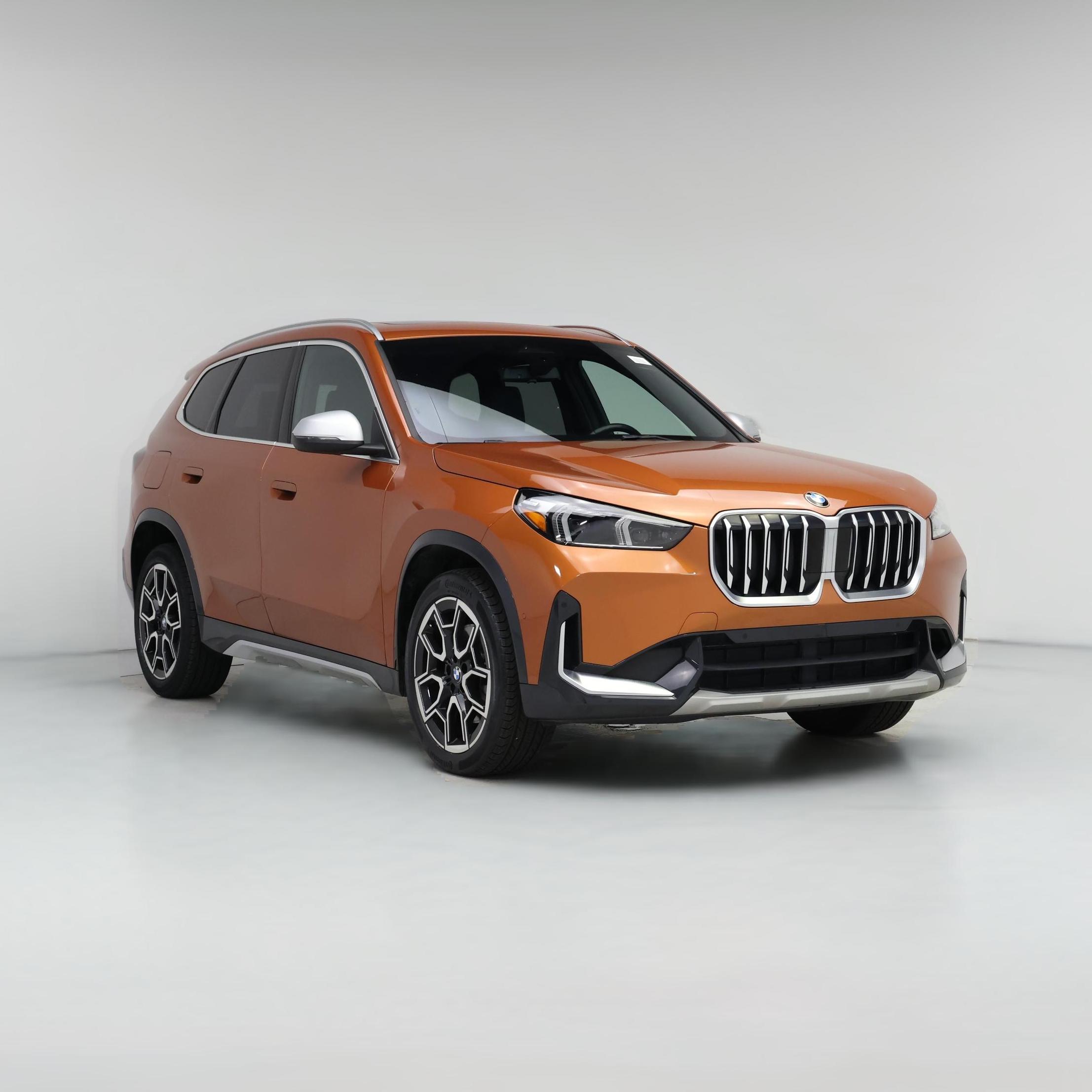Thumbnail: 2023 BMW X1 - 1