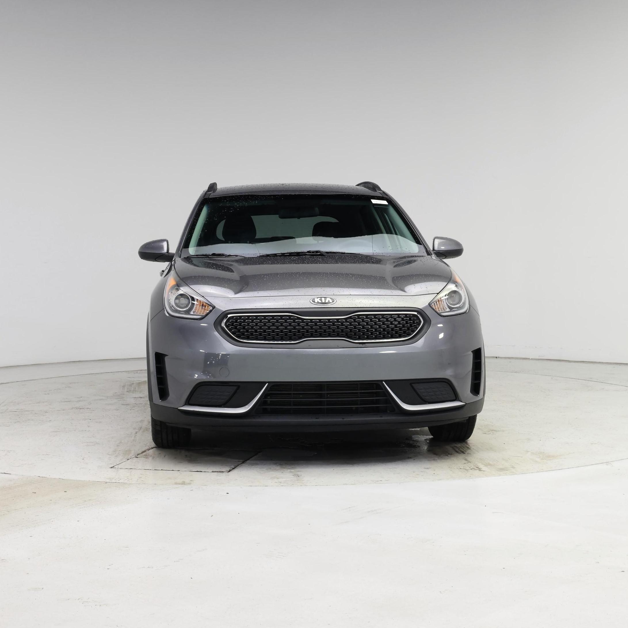 Thumbnail: 2018 Kia Niro - 5