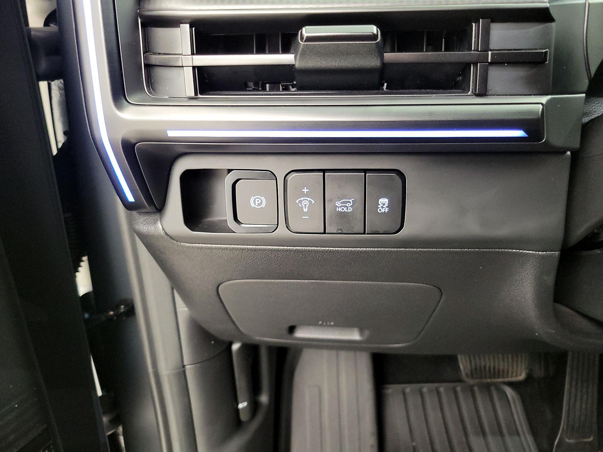 Thumbnail: 2024 Hyundai Santa Fe - 13