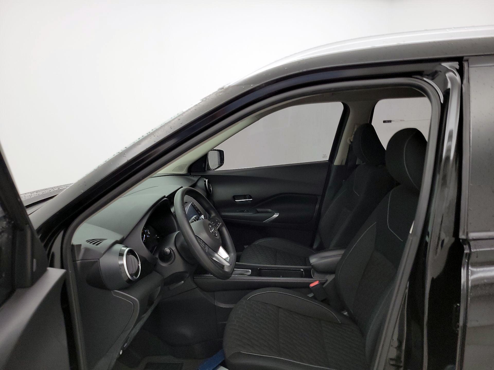 Thumbnail: 2021 Nissan Kicks - 11