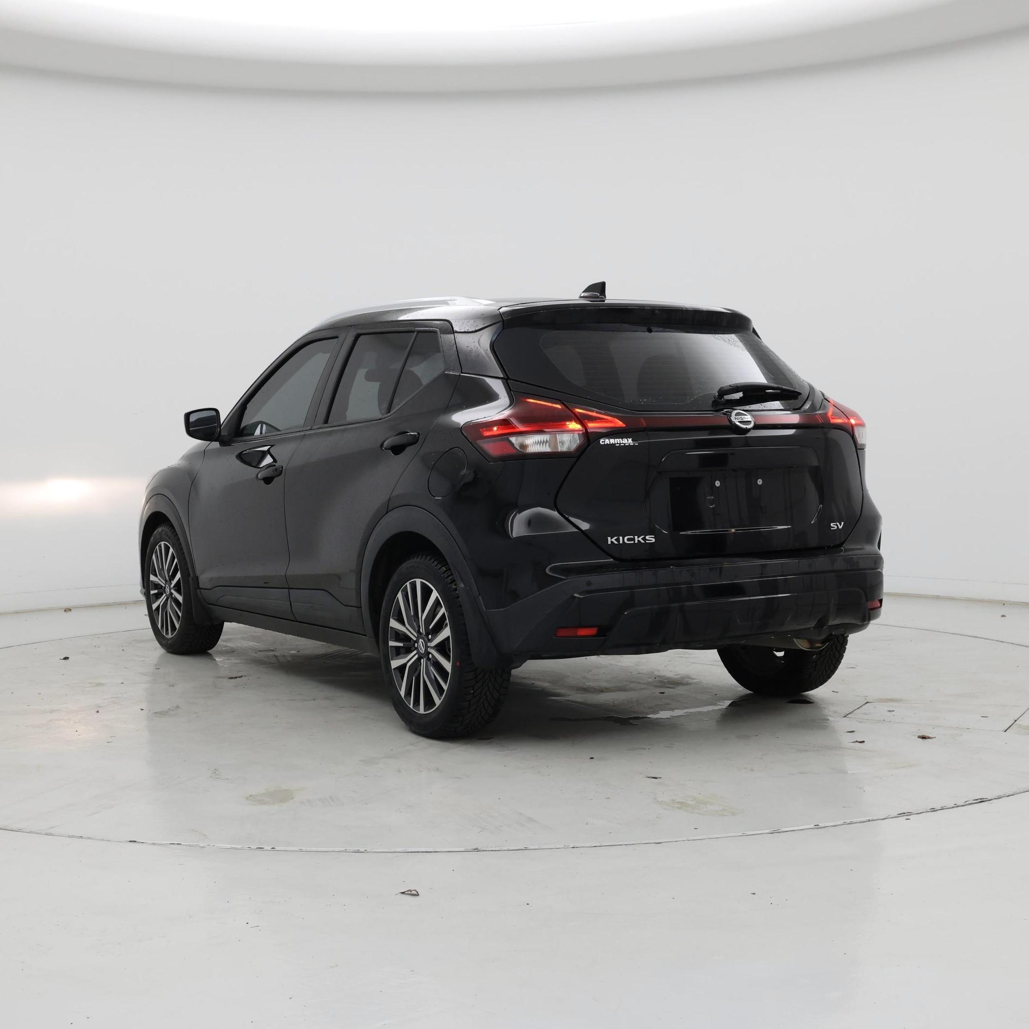 Thumbnail: 2021 Nissan Kicks - 2