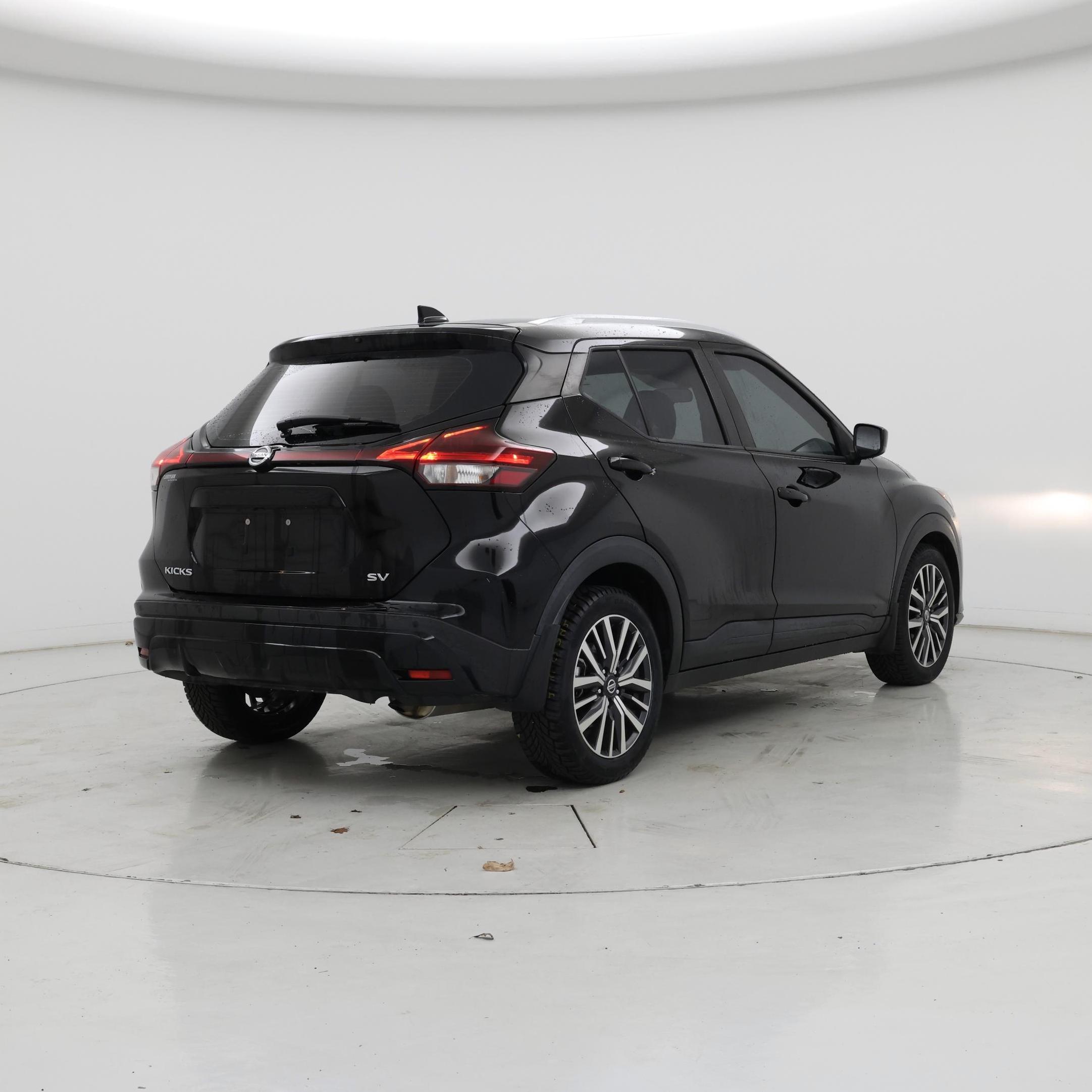 Thumbnail: 2021 Nissan Kicks - 8