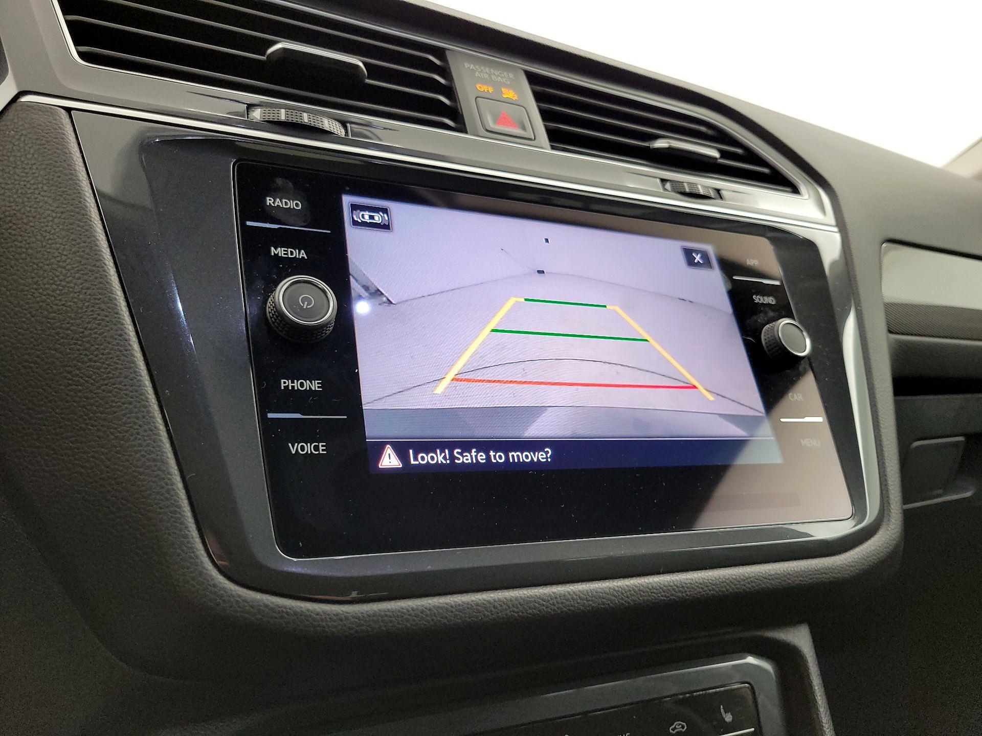 Thumbnail: 2024 Volkswagen Tiguan - 14