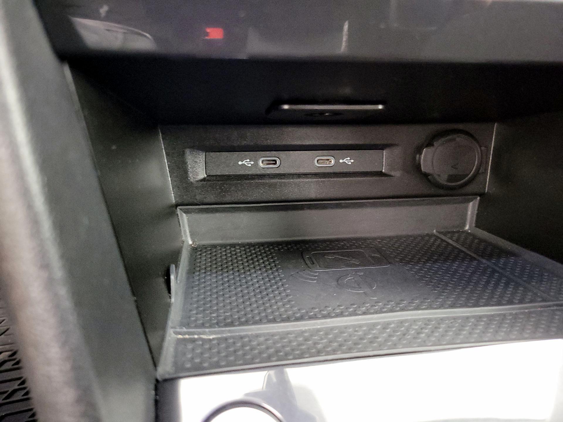 Thumbnail: 2024 Volkswagen Tiguan - 18