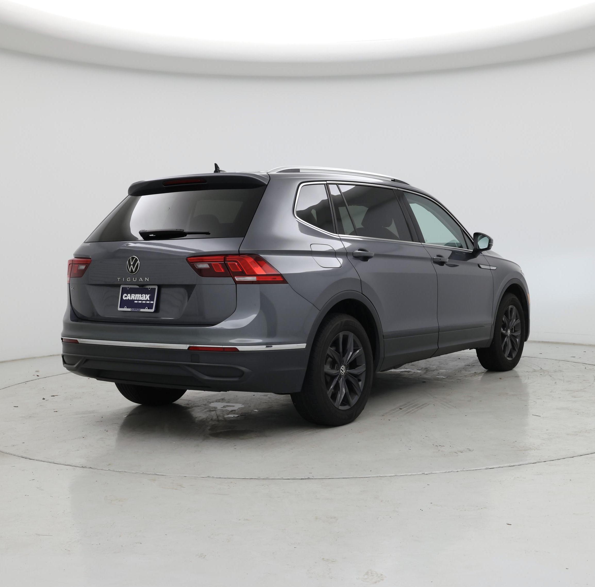 Thumbnail: 2024 Volkswagen Tiguan - 8