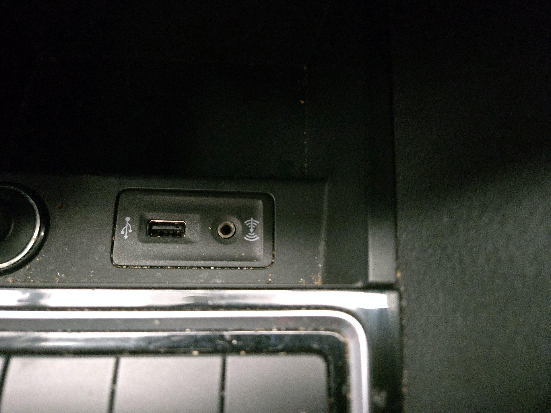 Thumbnail: 2016 Volkswagen Jetta - 19