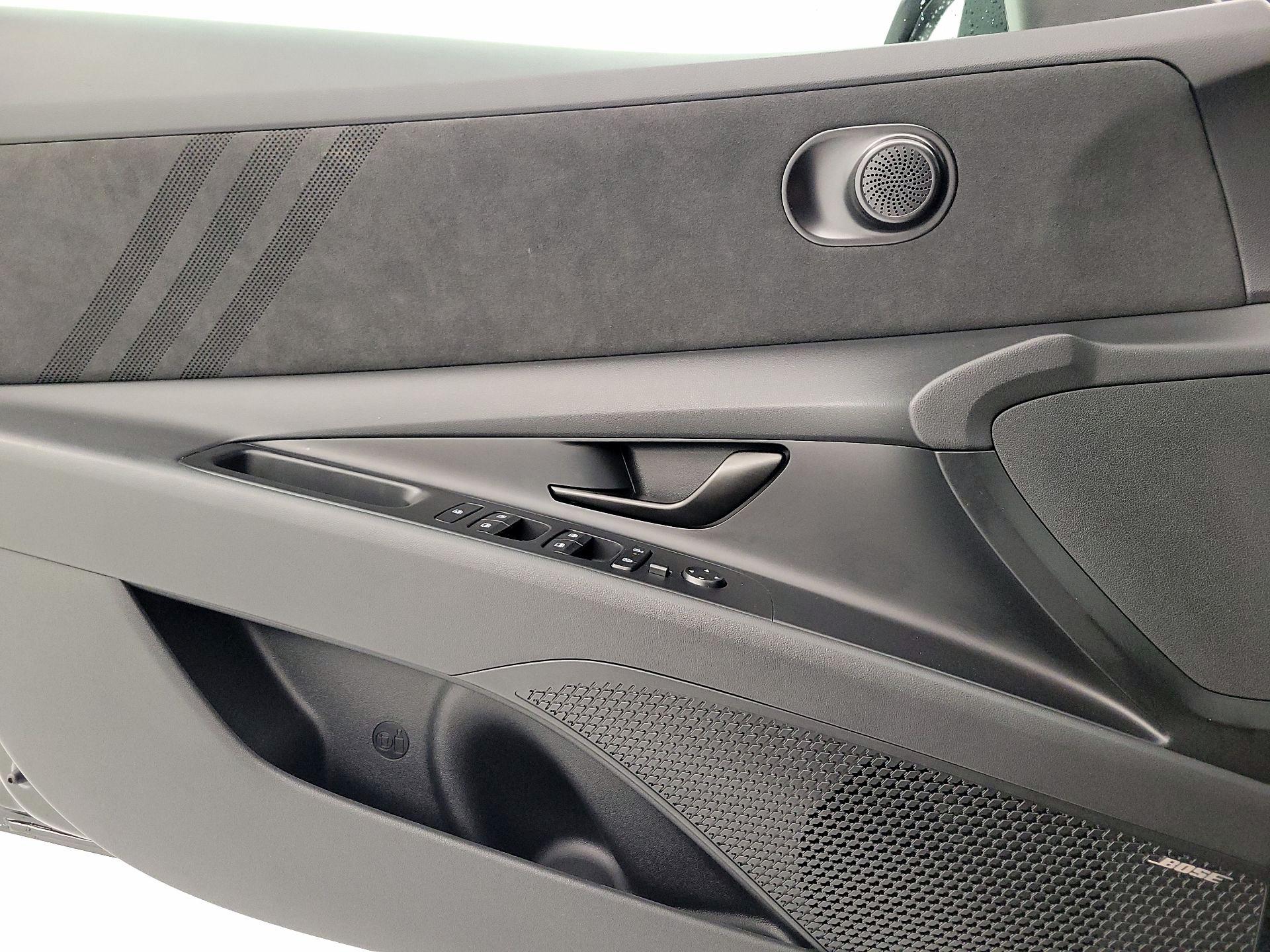 Thumbnail: 2025 Hyundai Elantra - 12