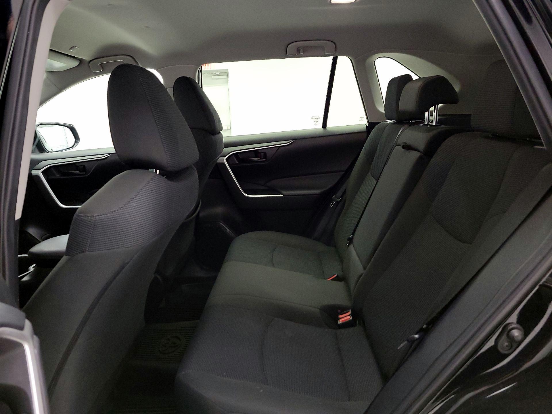 Thumbnail: 2024 Toyota RAV4 - 19