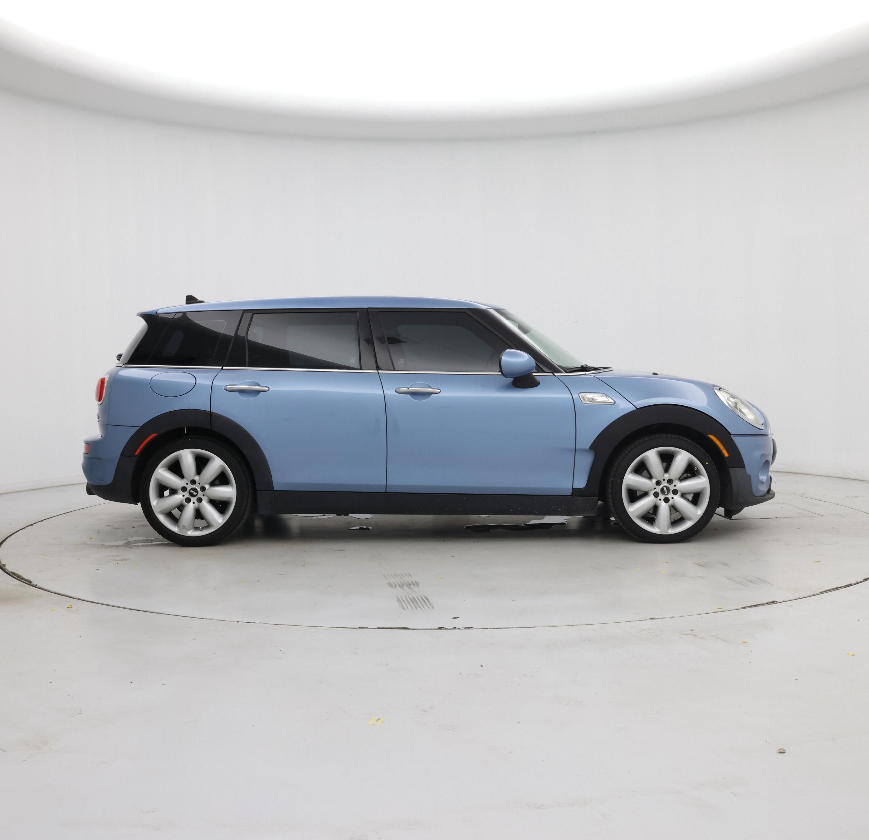 Thumbnail: 2017 MINI Cooper Clubman - 7