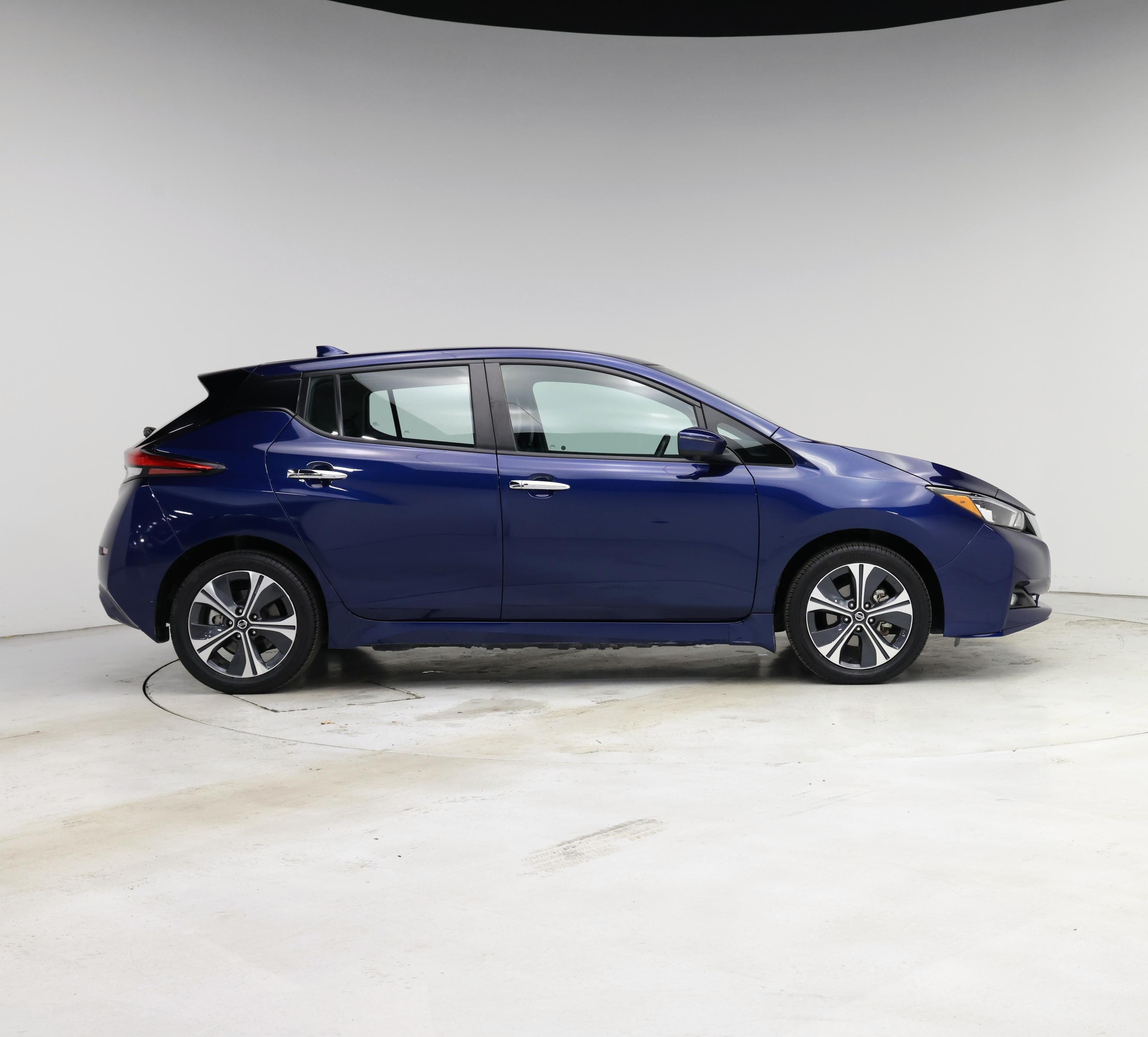 Thumbnail: 2020 Nissan Leaf - 7