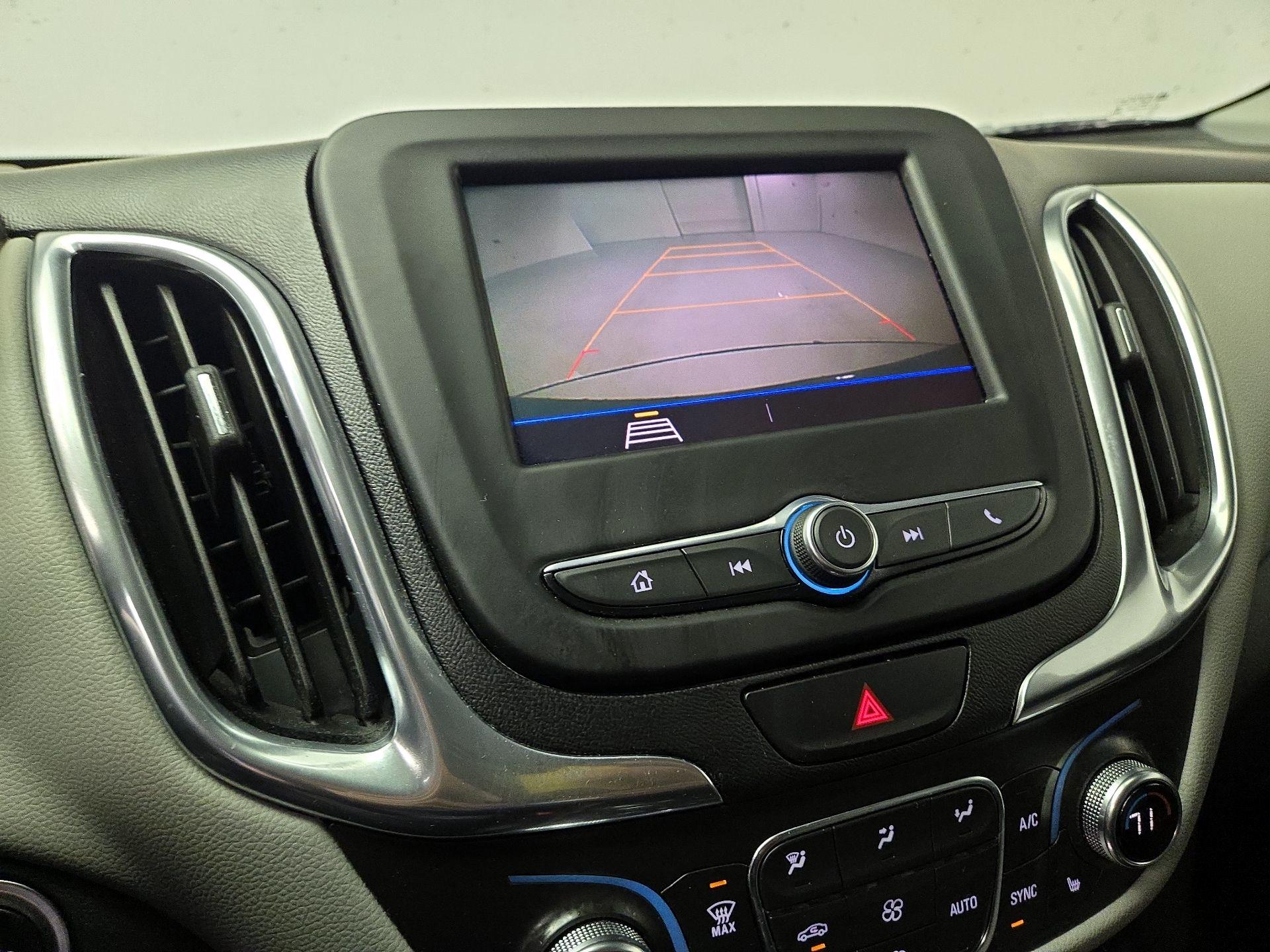 Thumbnail: 2021 Chevrolet Equinox - 14