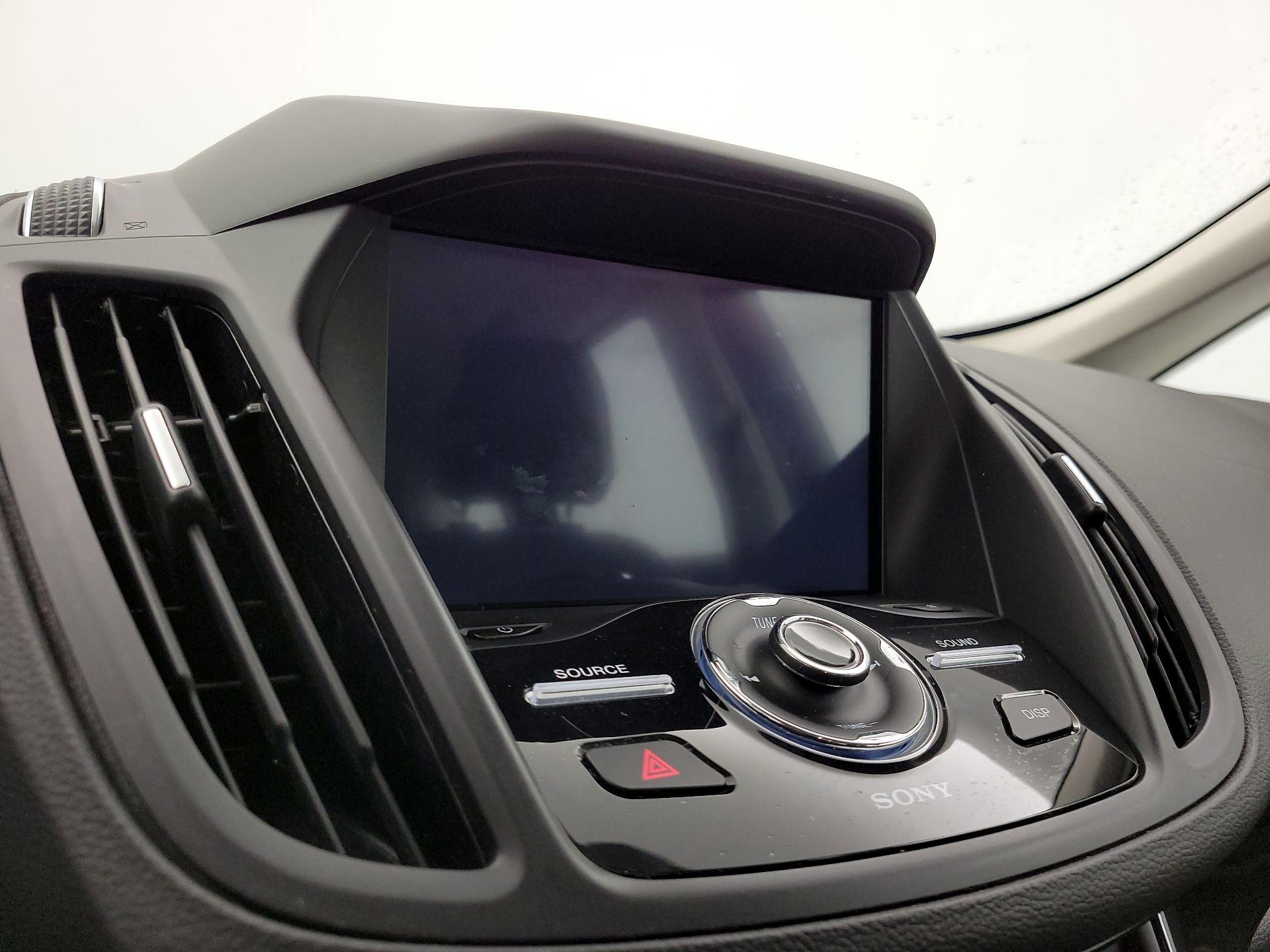 Thumbnail: 2017 Ford C-Max - 16