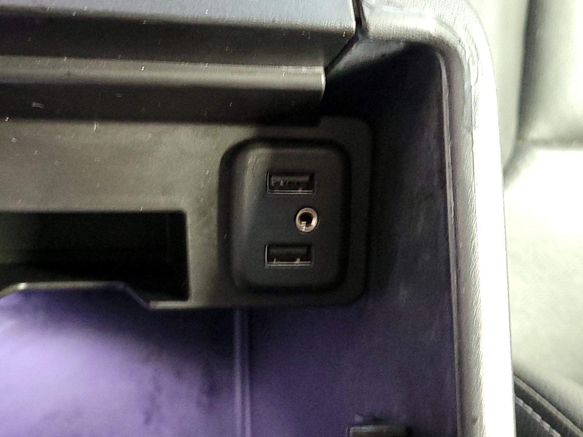 Thumbnail: 2020 GMC Yukon - 19