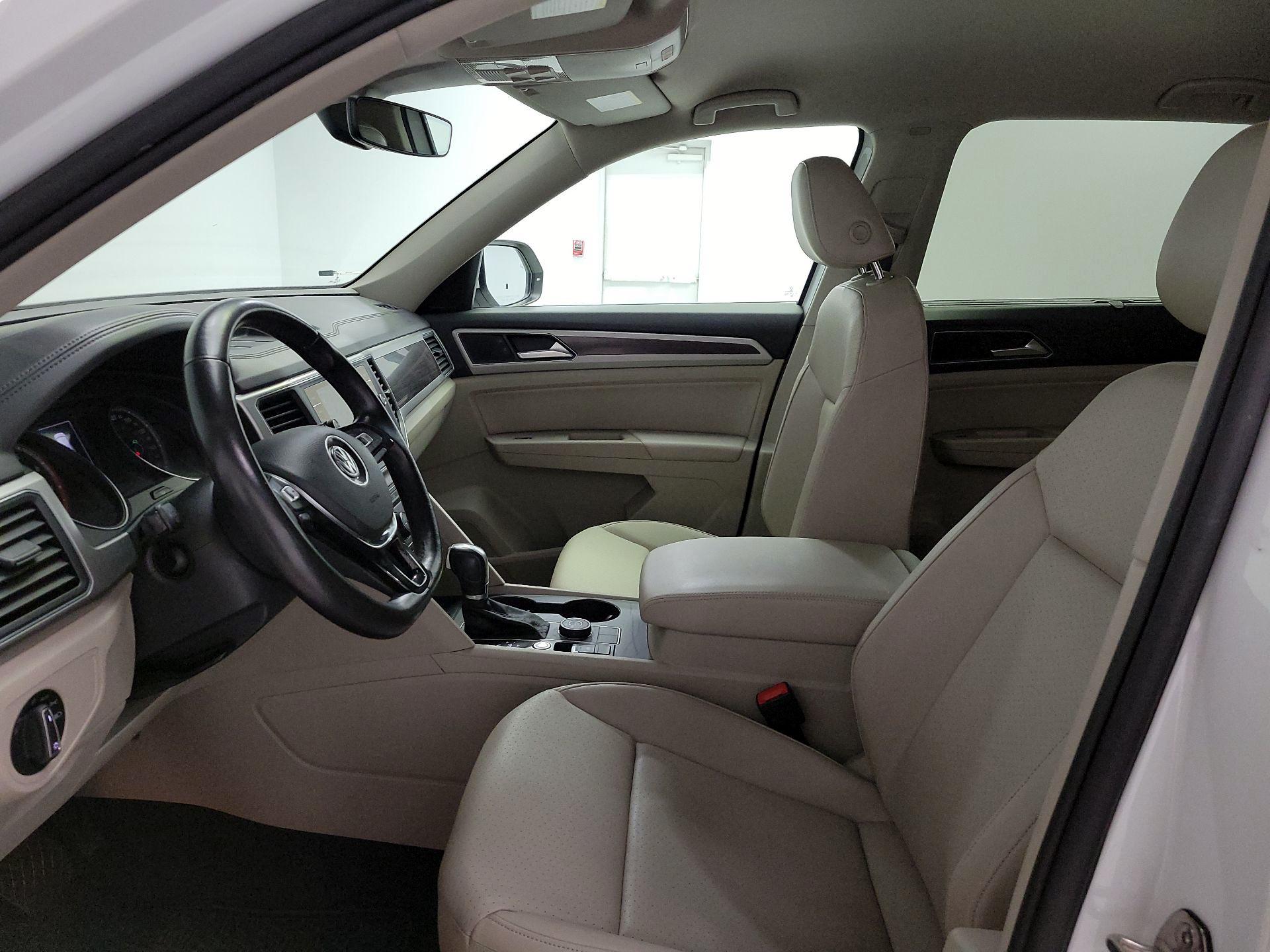 Thumbnail: 2018 Volkswagen Atlas - 11