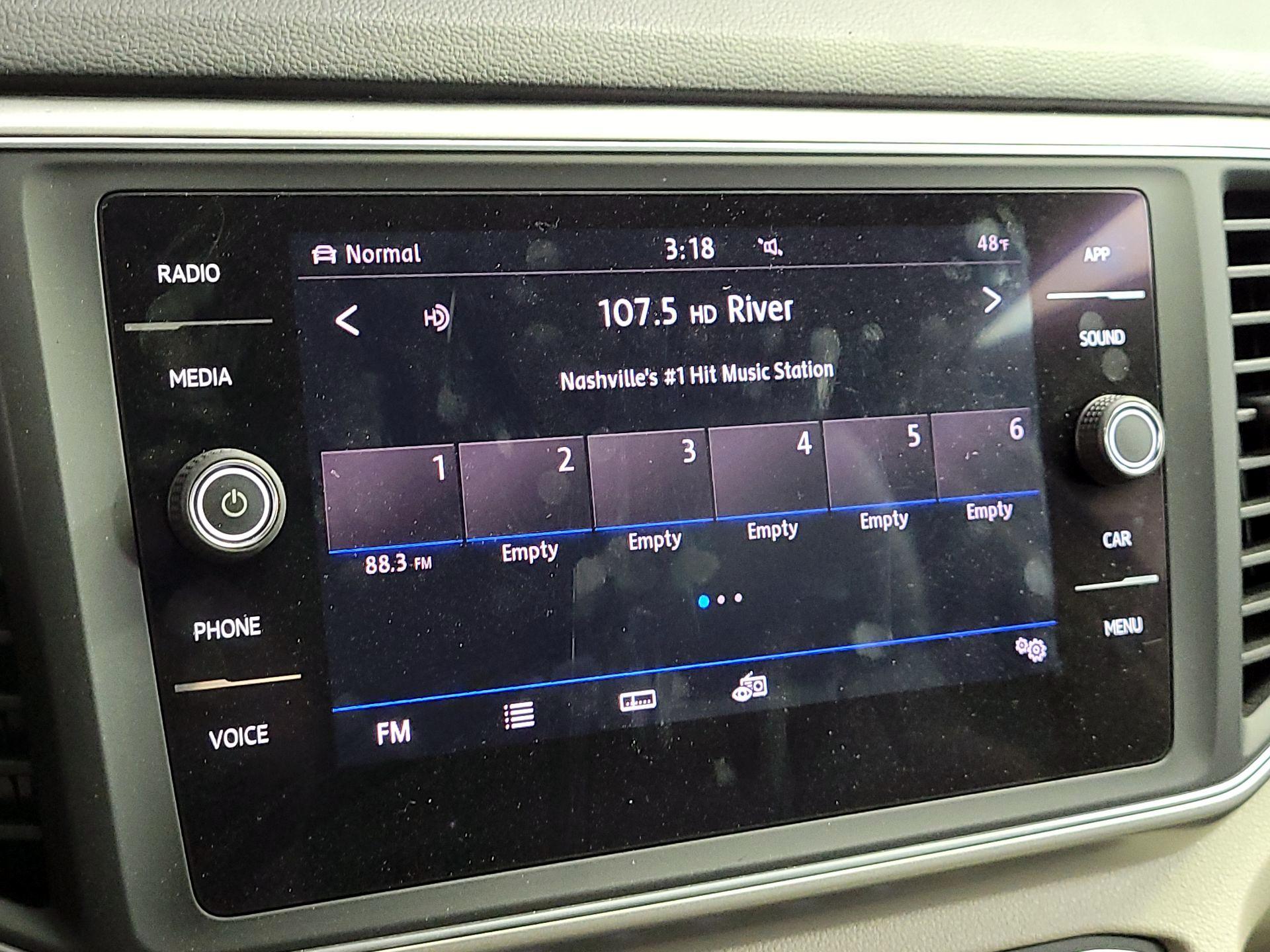 Thumbnail: 2018 Volkswagen Atlas - 15