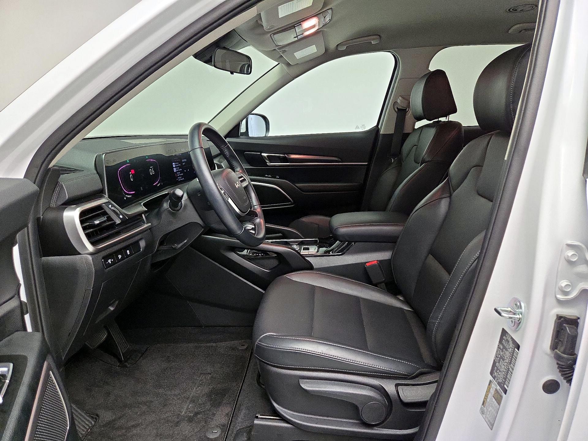 Thumbnail: 2024 Kia Telluride - 11