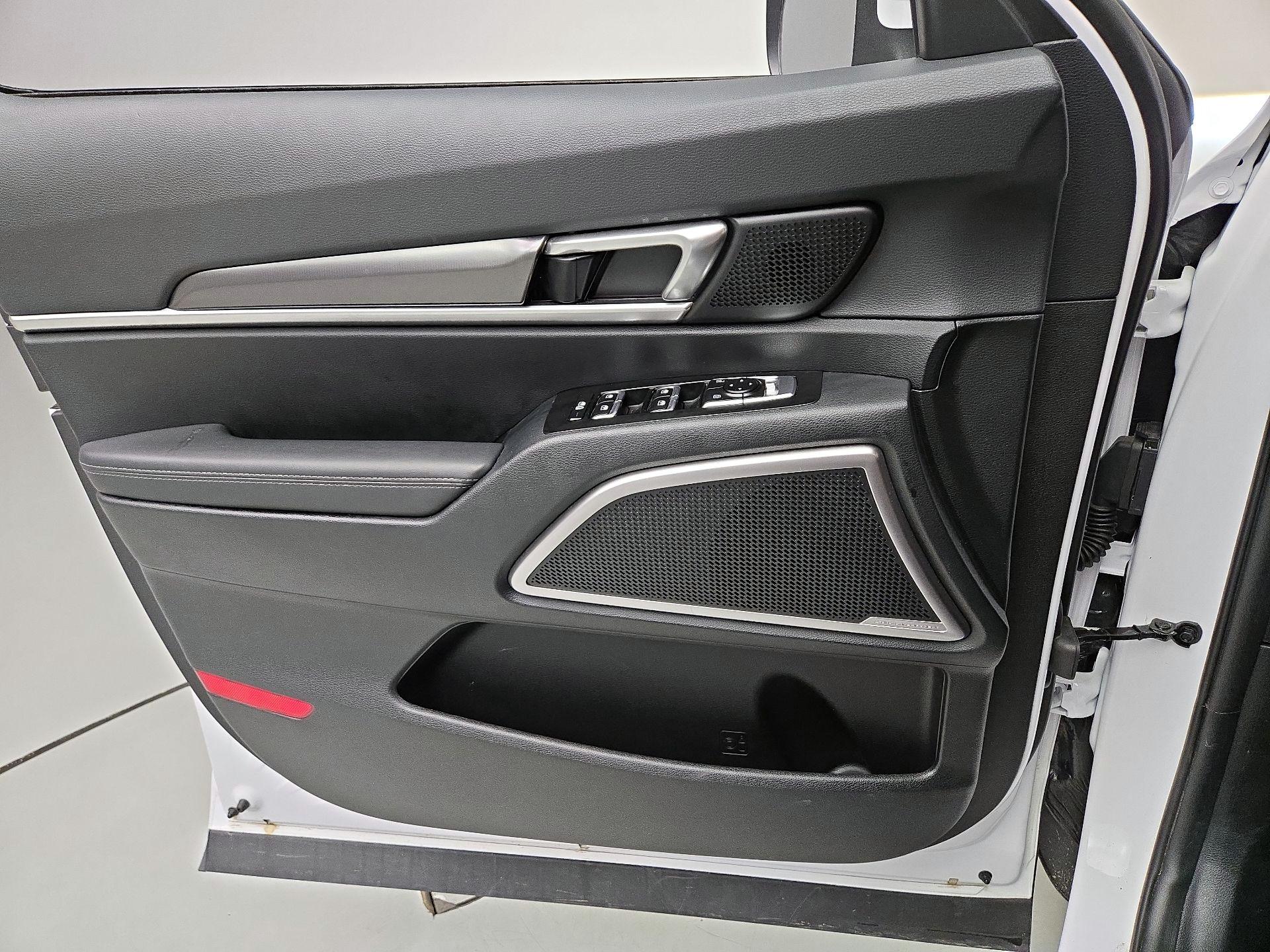 Thumbnail: 2024 Kia Telluride - 12