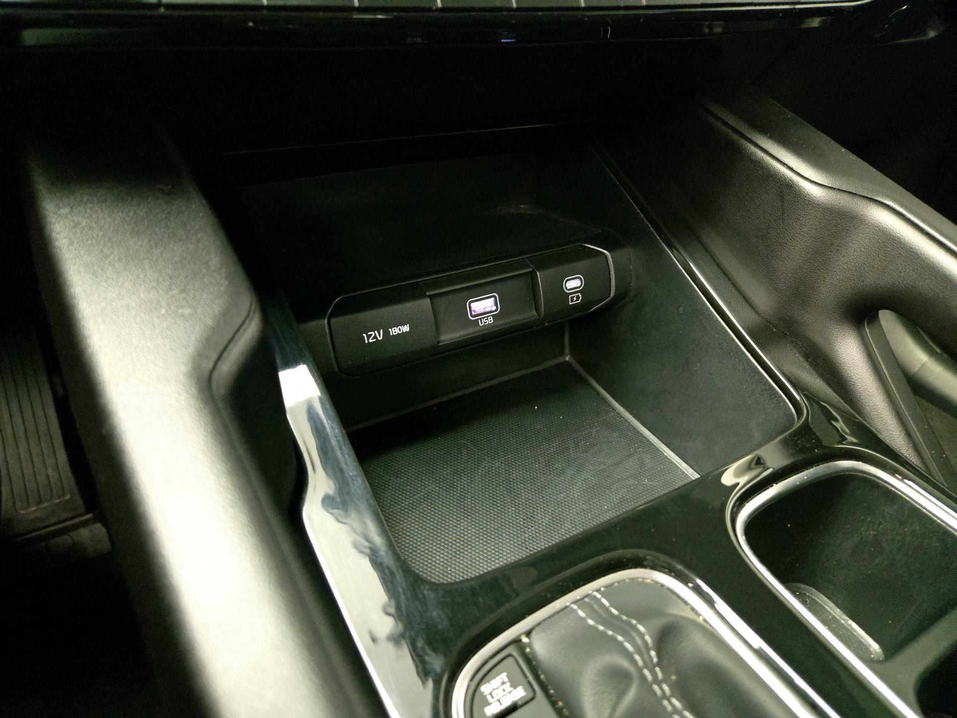 Thumbnail: 2024 Kia Telluride - 19