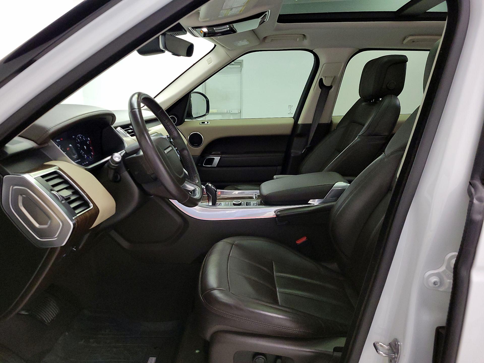 Thumbnail: 2018 Land Rover Range Rover Sport - 11