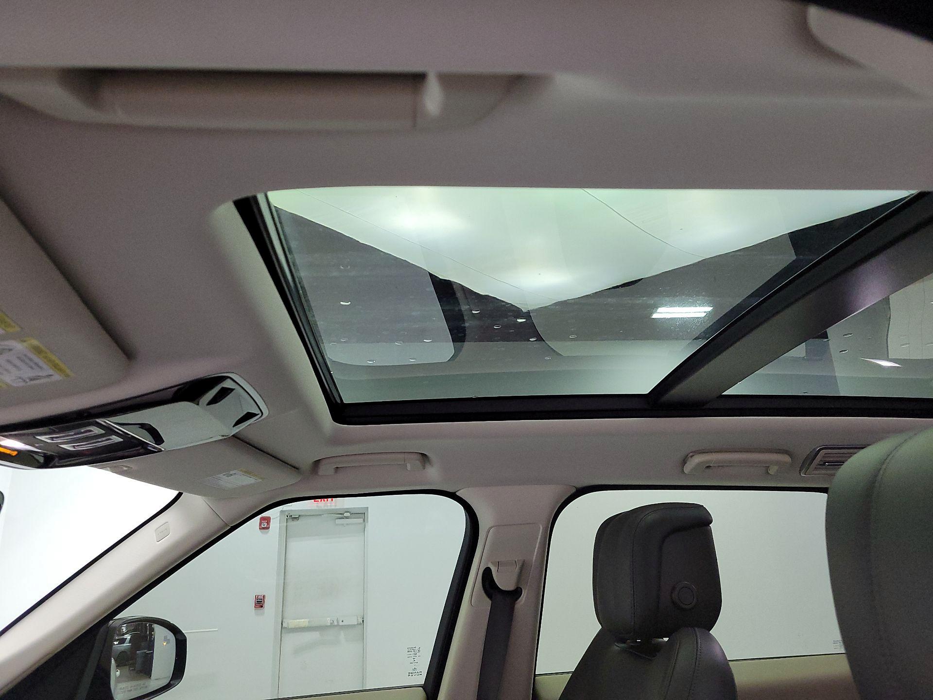 Thumbnail: 2018 Land Rover Range Rover Sport - 20