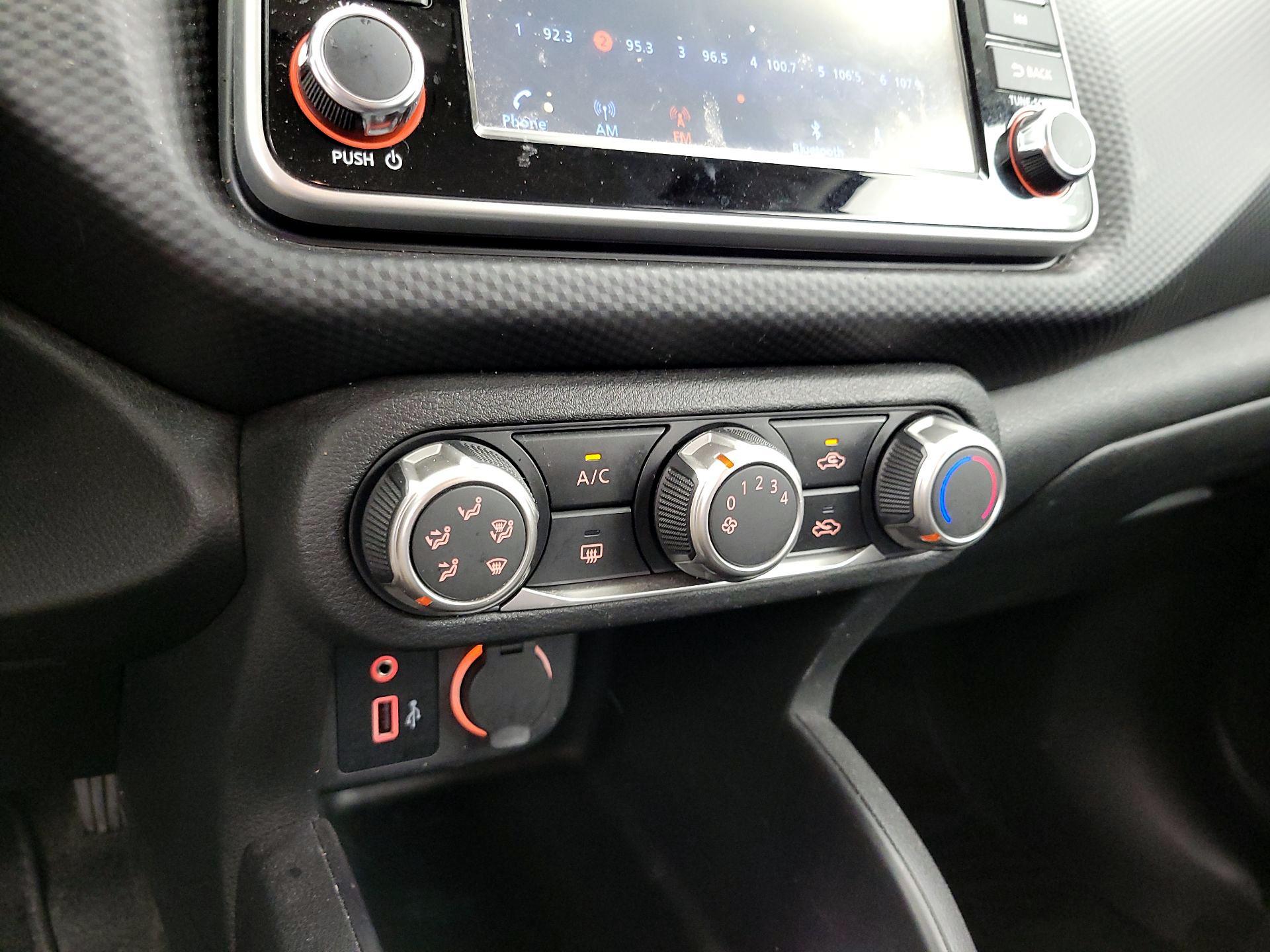 Thumbnail: 2023 Nissan Kicks - 16