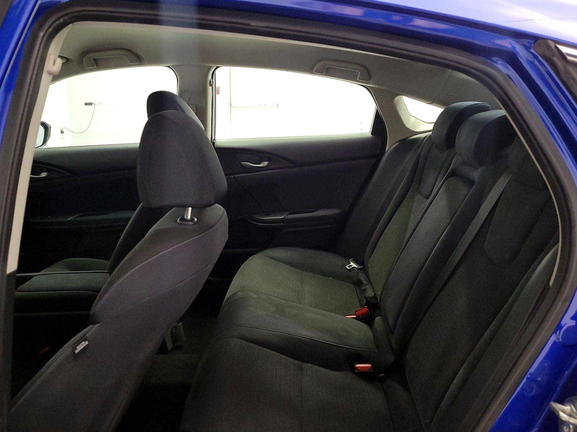 Thumbnail: 2019 Honda Insight - 19