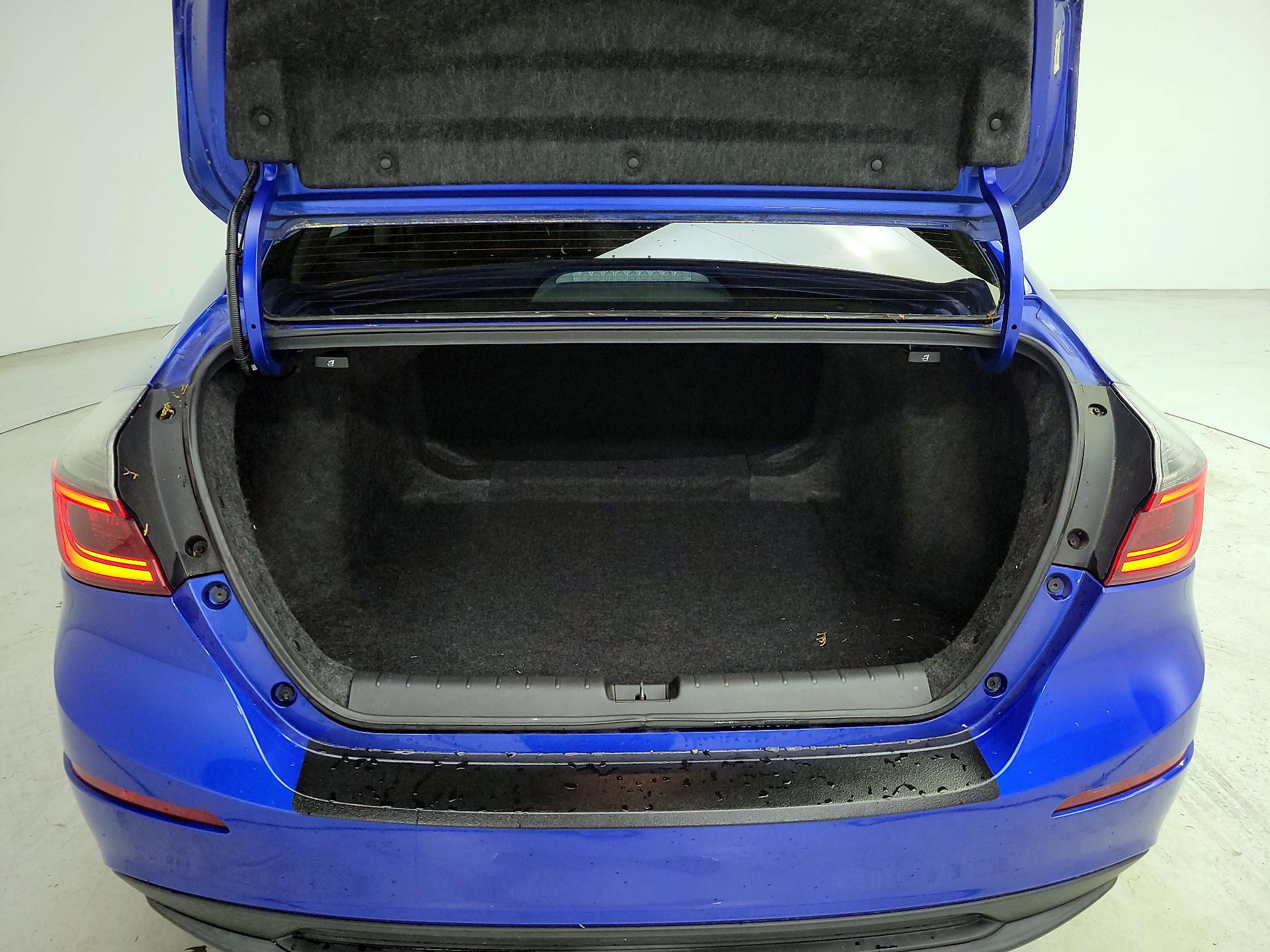 Thumbnail: 2019 Honda Insight - 20