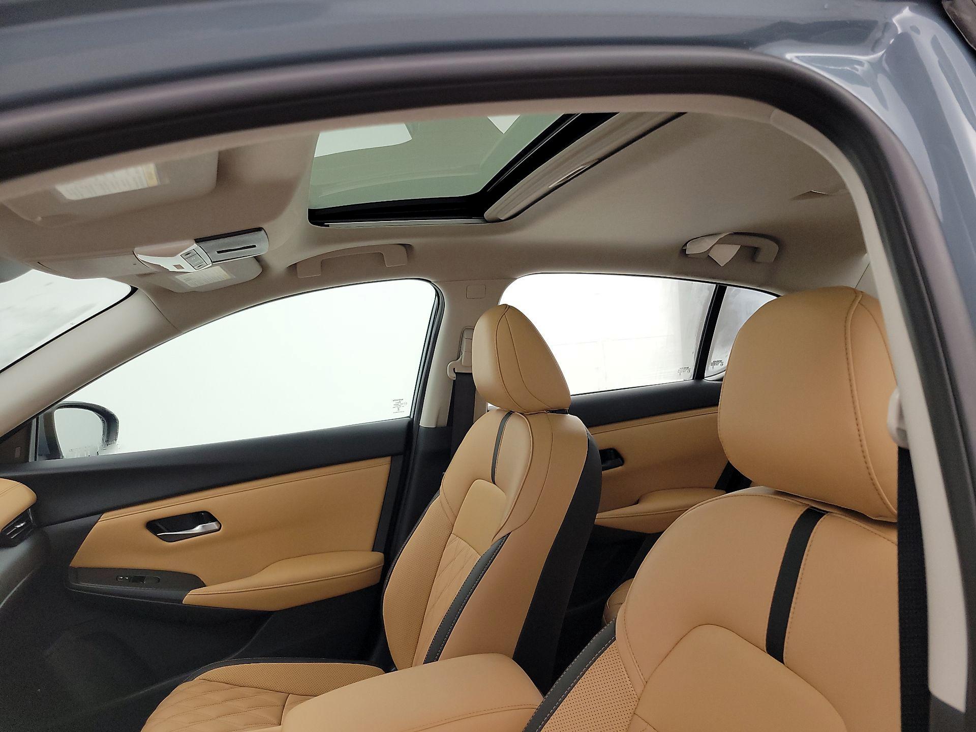 Thumbnail: 2024 Nissan Sentra - 19