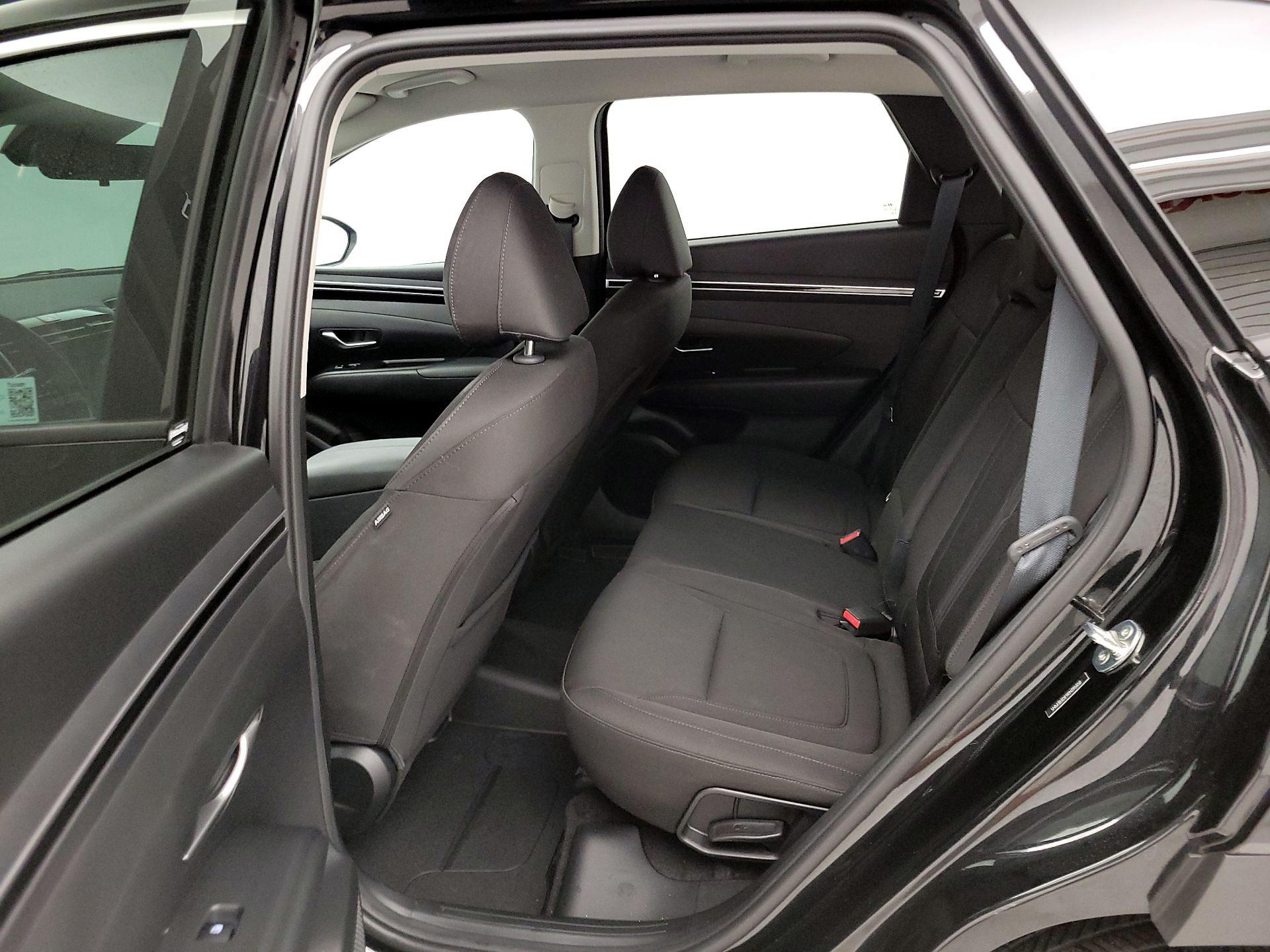 Thumbnail: 2024 Hyundai Tucson - 19