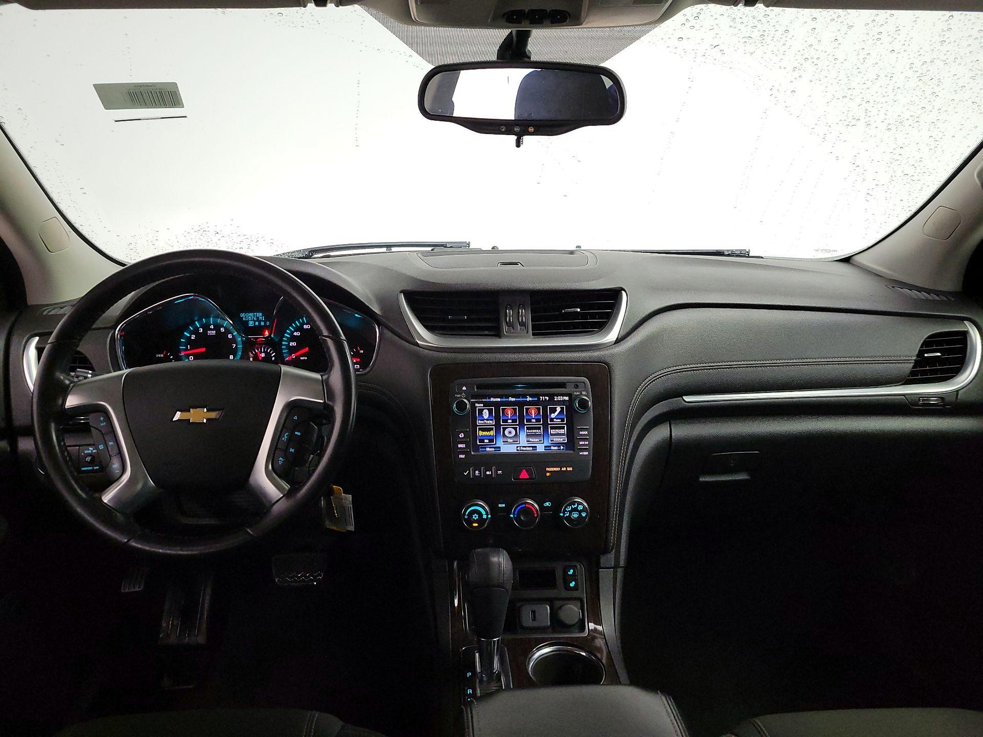 Thumbnail: 2017 Chevrolet Traverse - 9