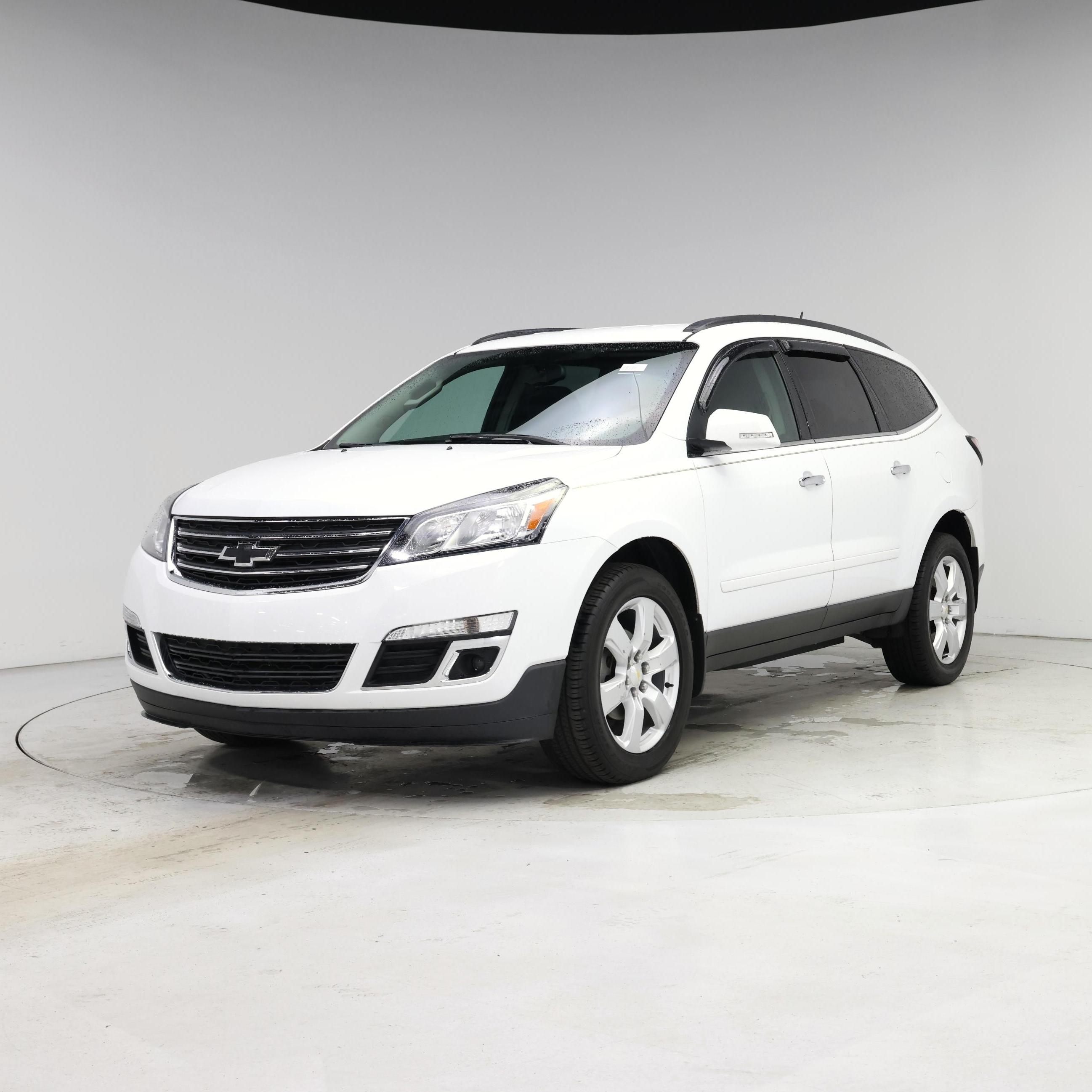 Thumbnail: 2017 Chevrolet Traverse - 4