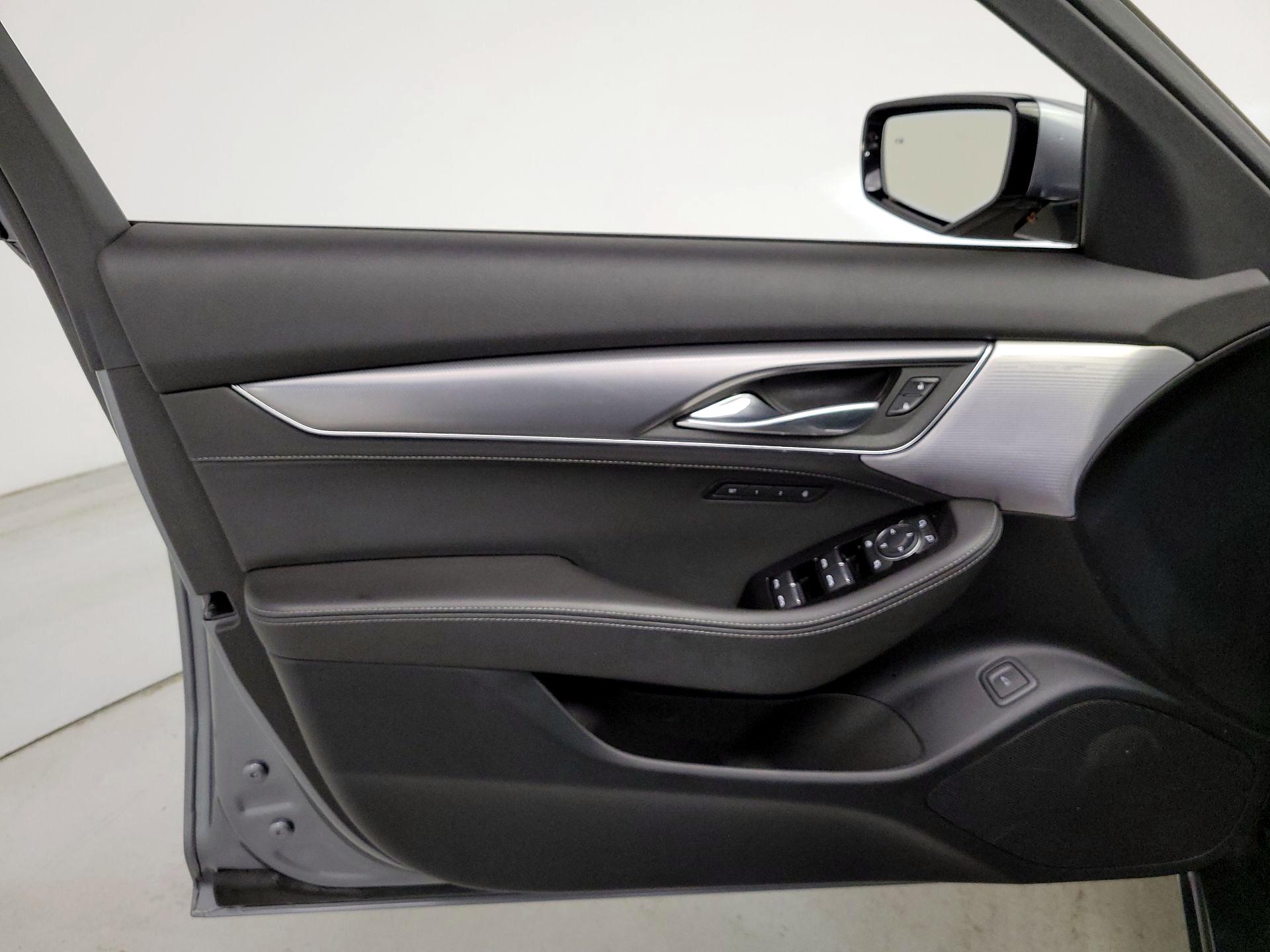 Thumbnail: 2020 Cadillac CT5 - 12
