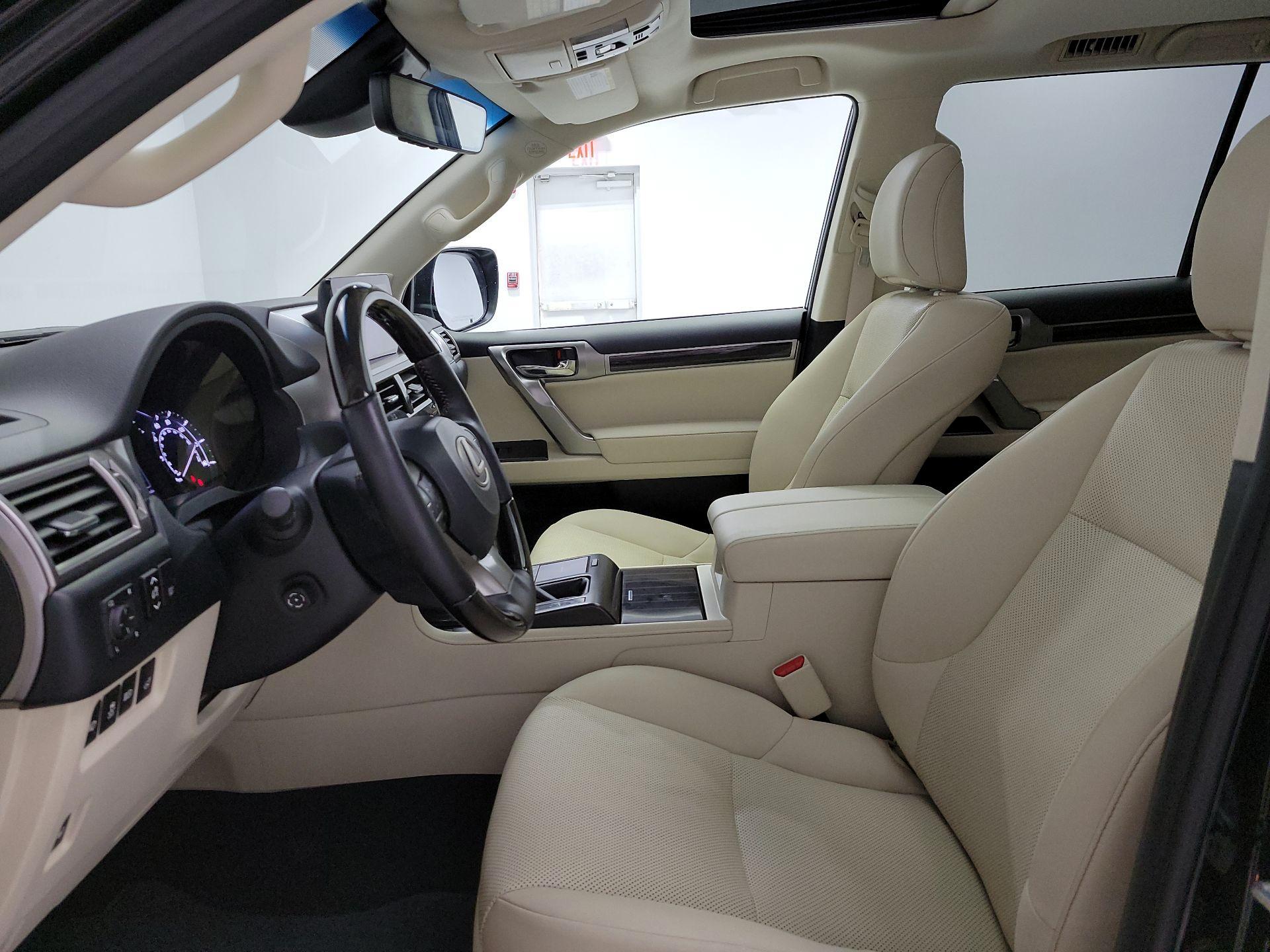 Thumbnail: 2022 Lexus GX - 11