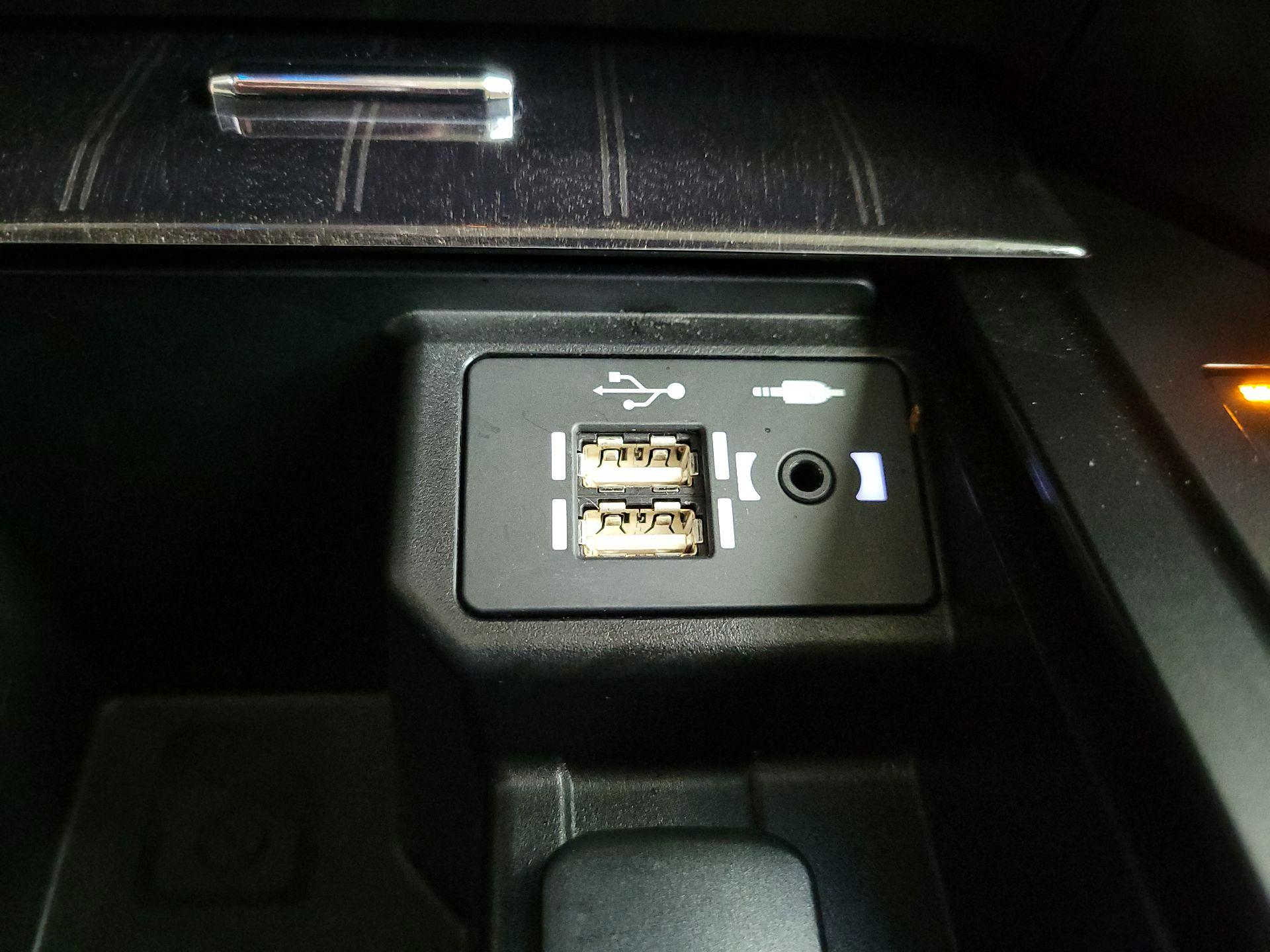 Thumbnail: 2022 Lexus GX - 19