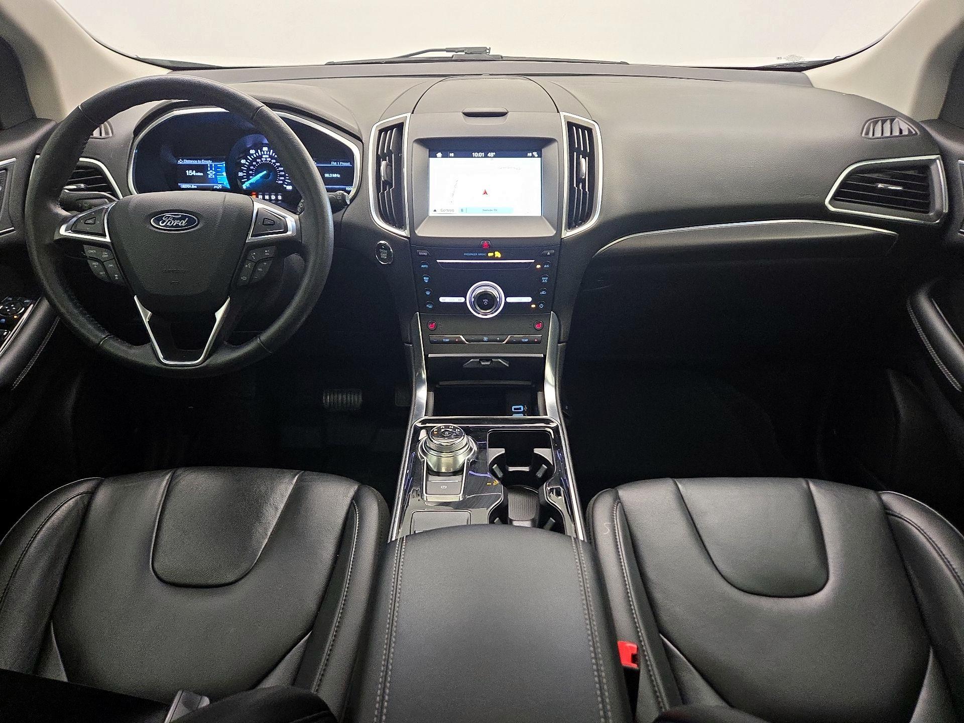 Thumbnail: 2019 Ford Edge - 9